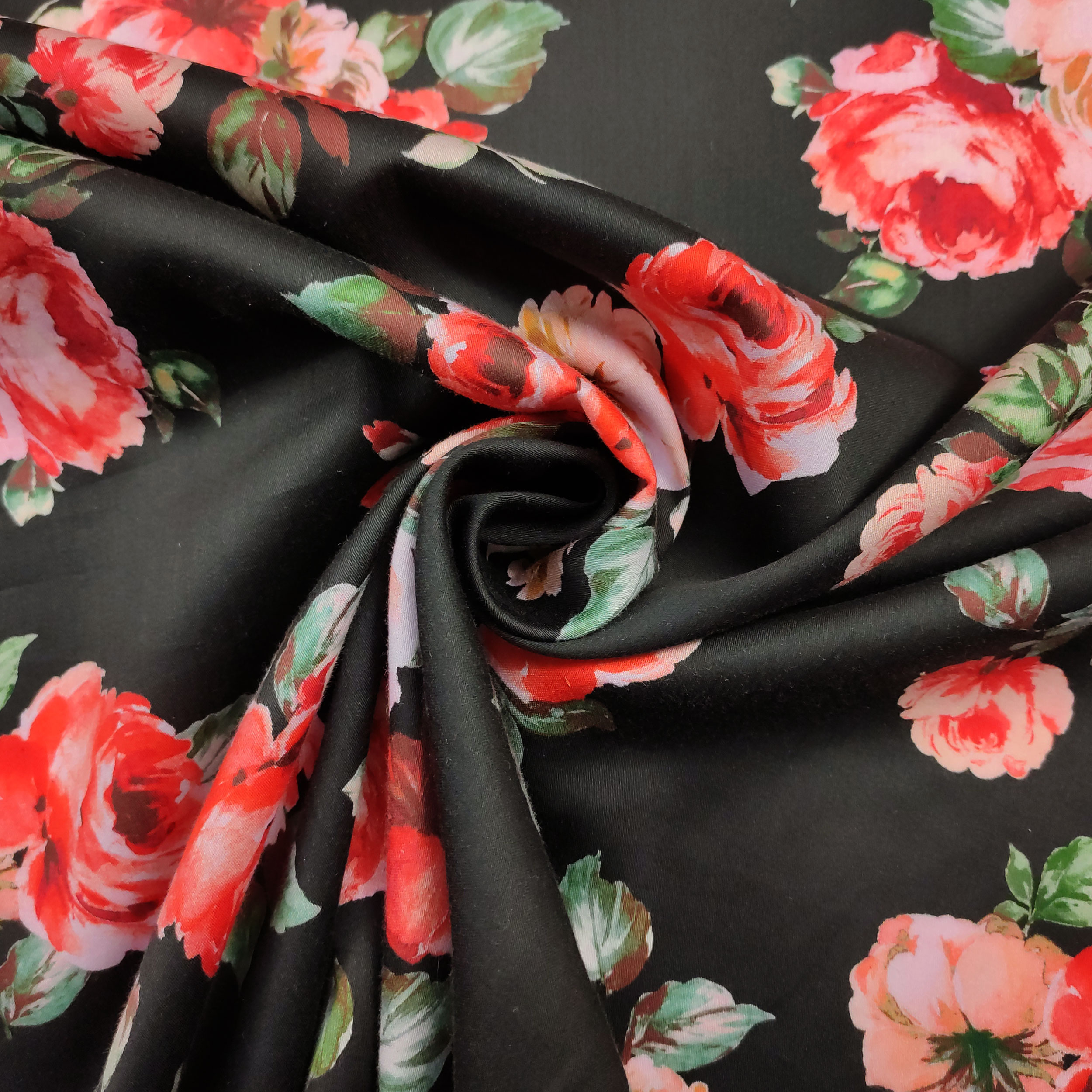 Rasatello Nero Setato Moda Rose