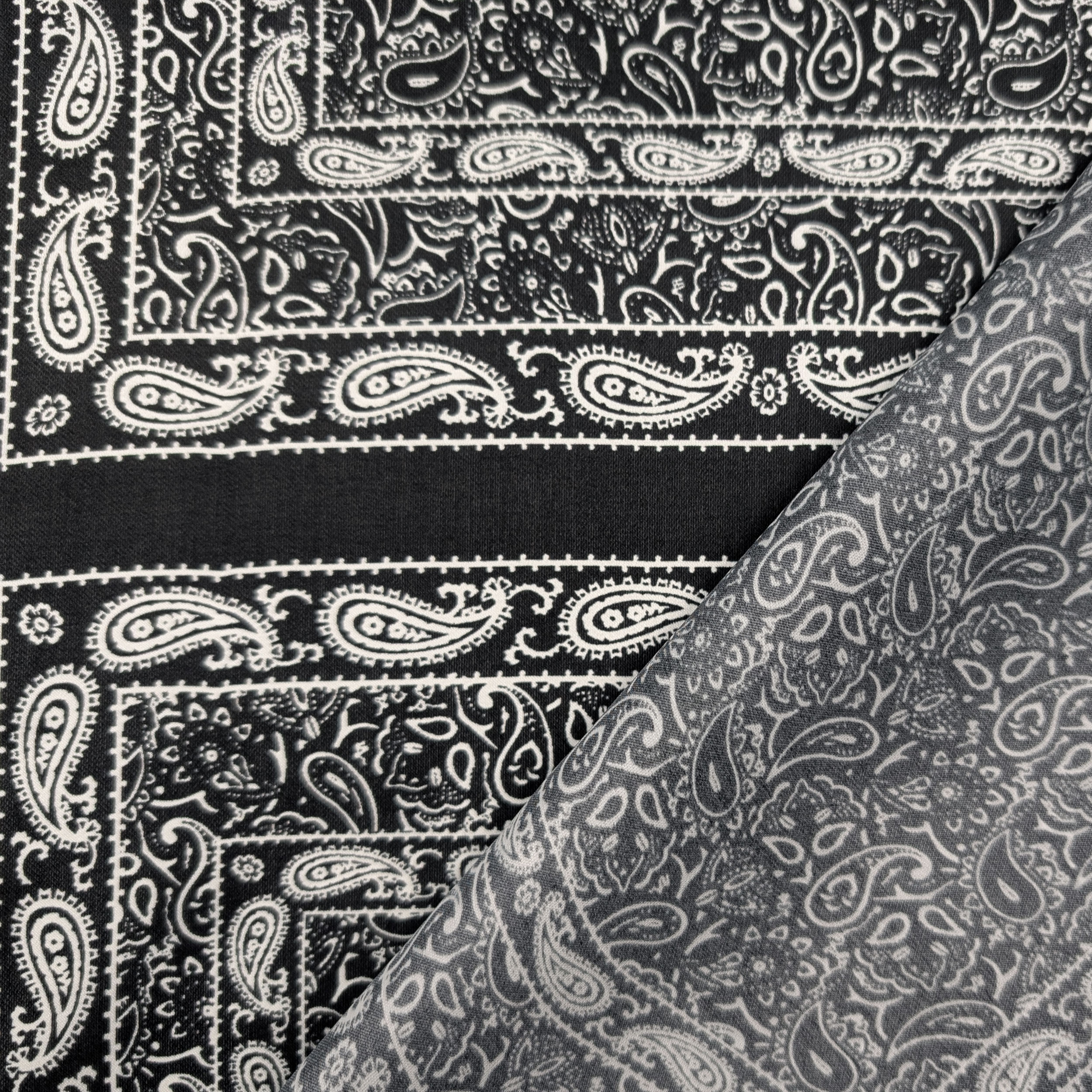 Seta Fantasia Paisley Batik Nero Image