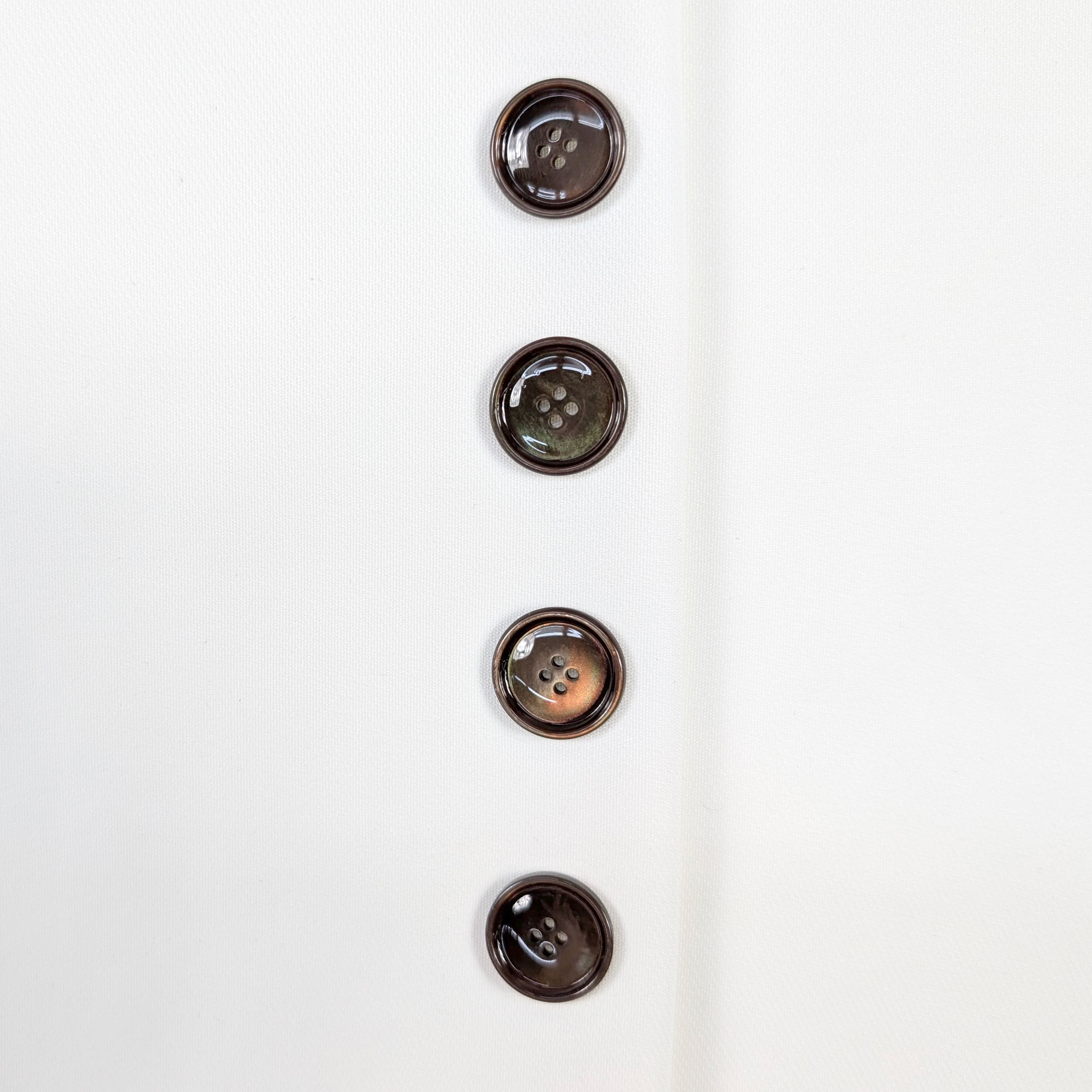 Bottone Finish Lucido Marrone 4 Fori Image