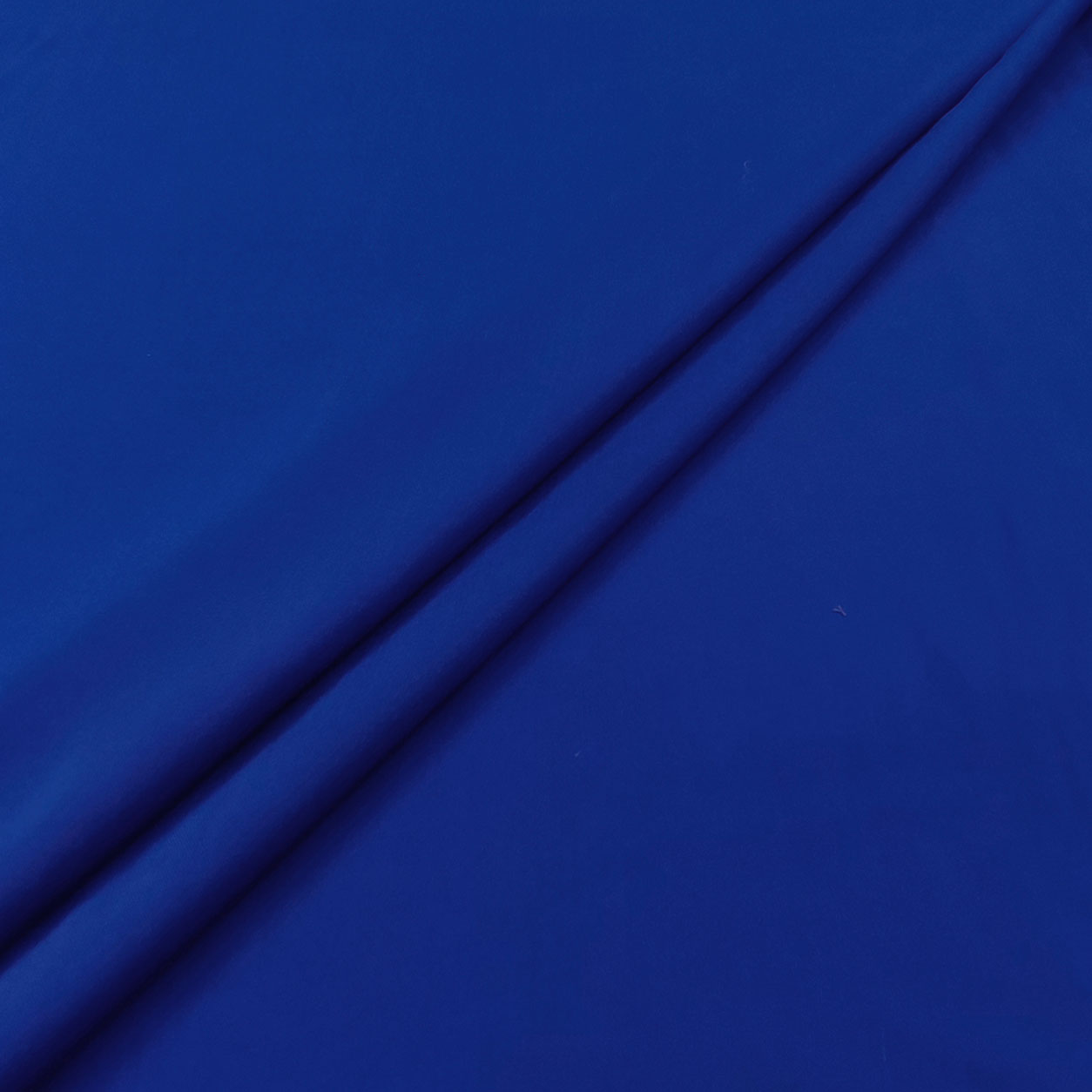 tessuti-viscosa-mano-seta-bluette