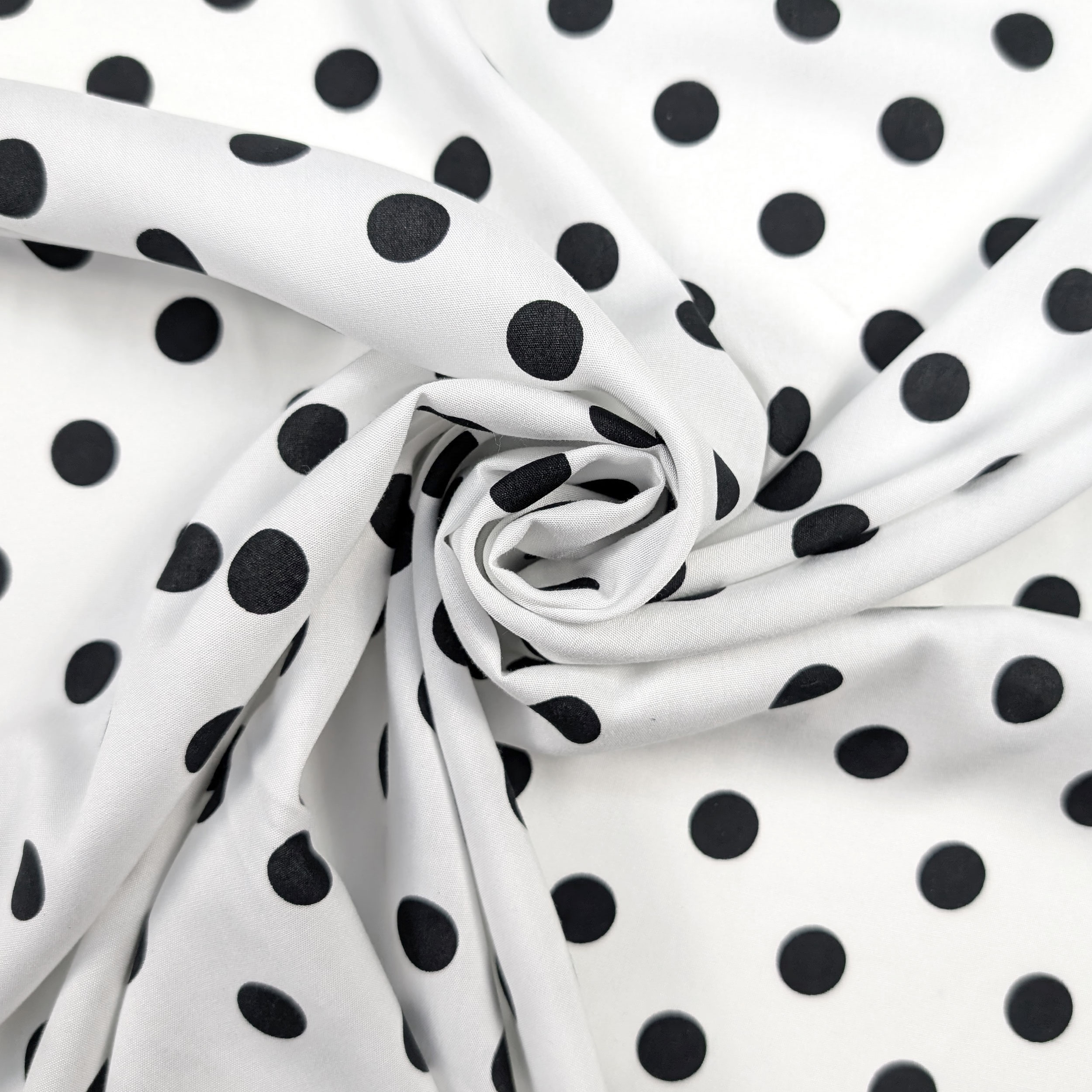 Viscosa Pois Neri Sfondo Bianco Image