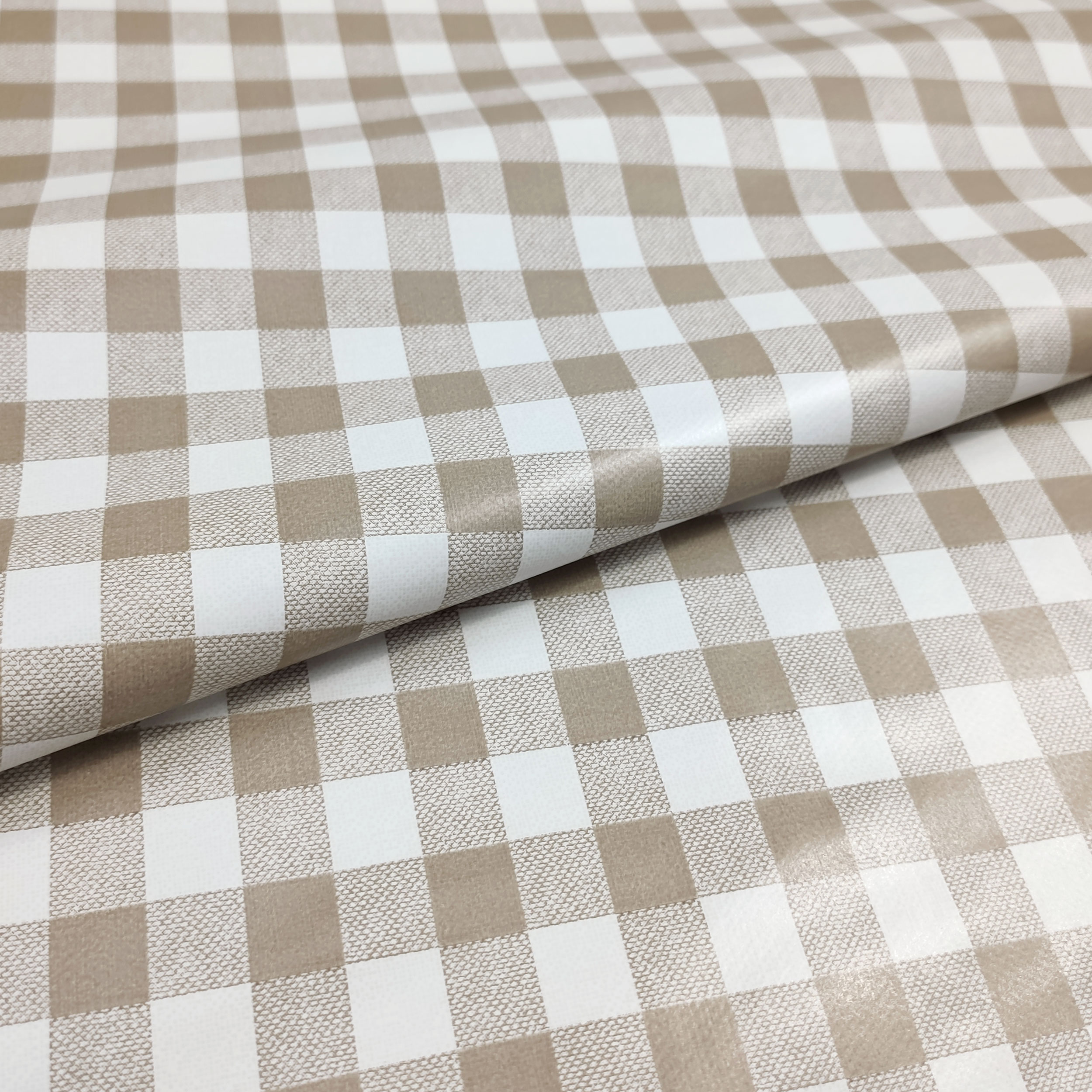 Home Direct Tovaglia In Tela Cerata Plastificata 140x180 Cm – Quadretti Gialli, Impermeabile E Antimacchia, Si Pulisce Con Un Panno