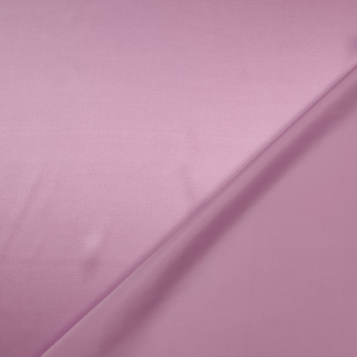 tessuto-di-raso-seta-rosa
