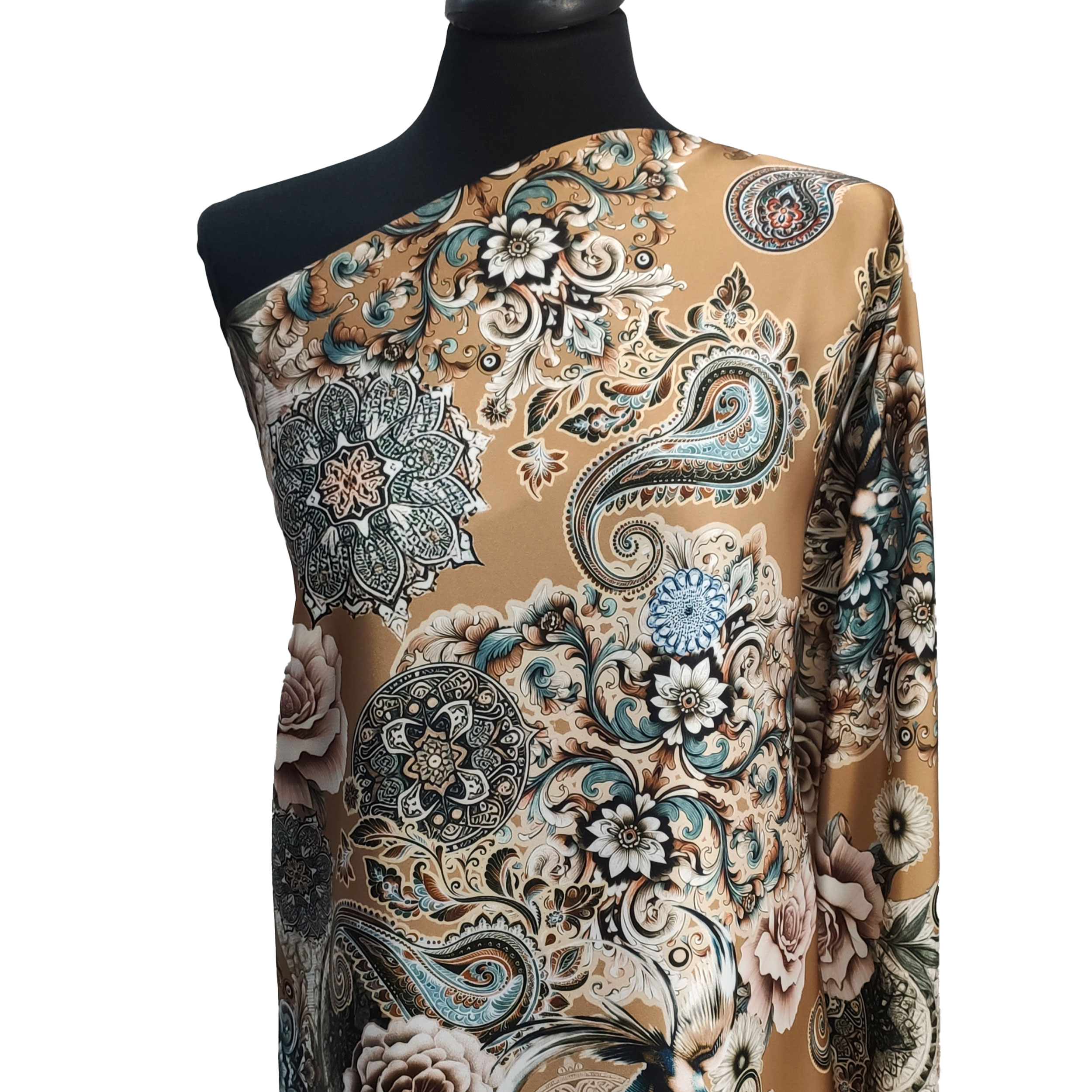 Raso Setato Alta Moda Fantasia Cachemire con Rose