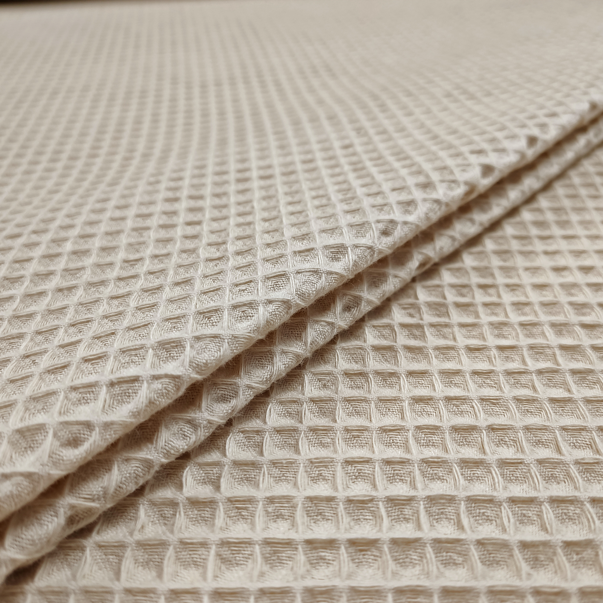 Tutto Per Il Cucito, Tessuto Di Cotone Crema Chiaro Fantasia Pallini