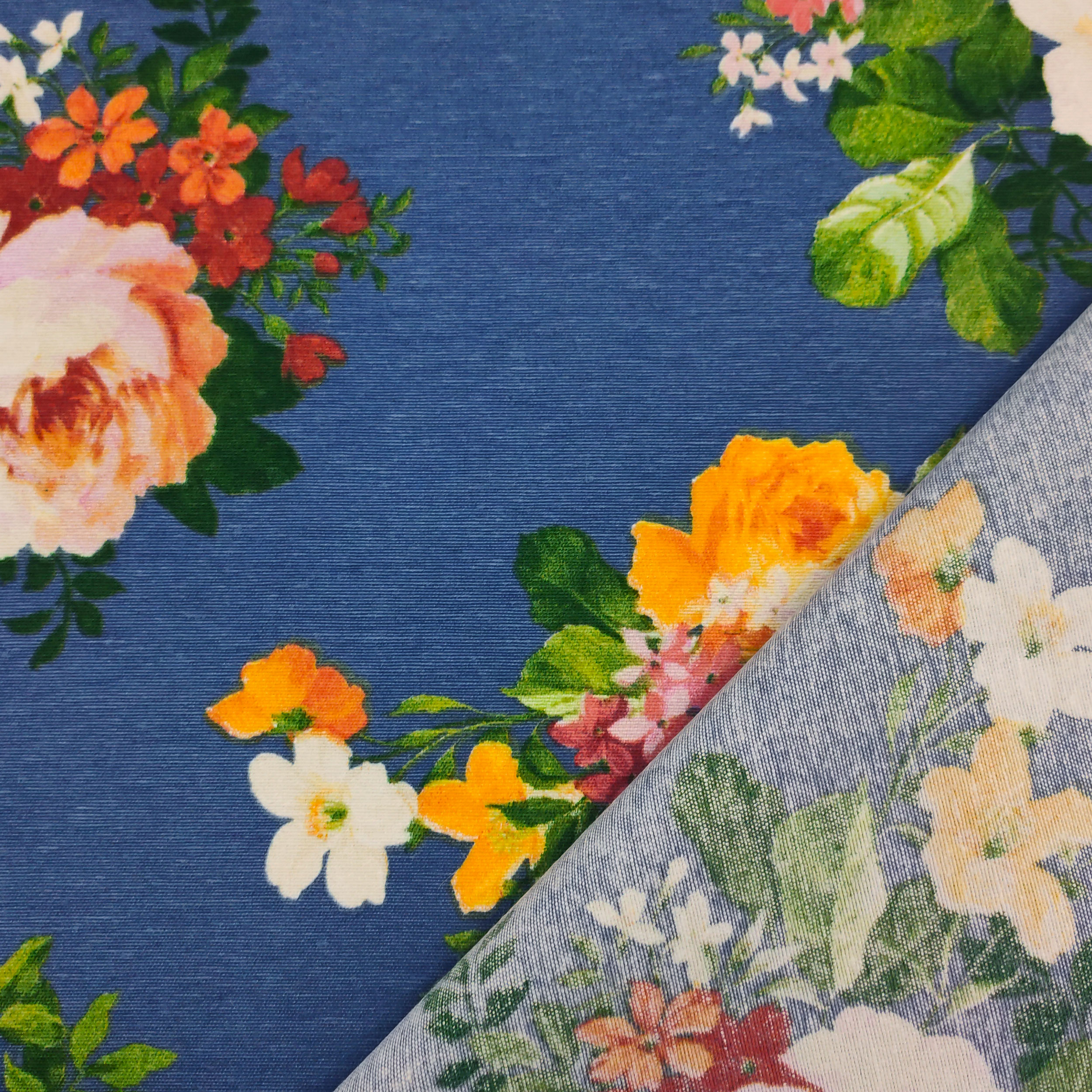 Tessuto Misto Cotone Rose Colorate Sfondo Blu