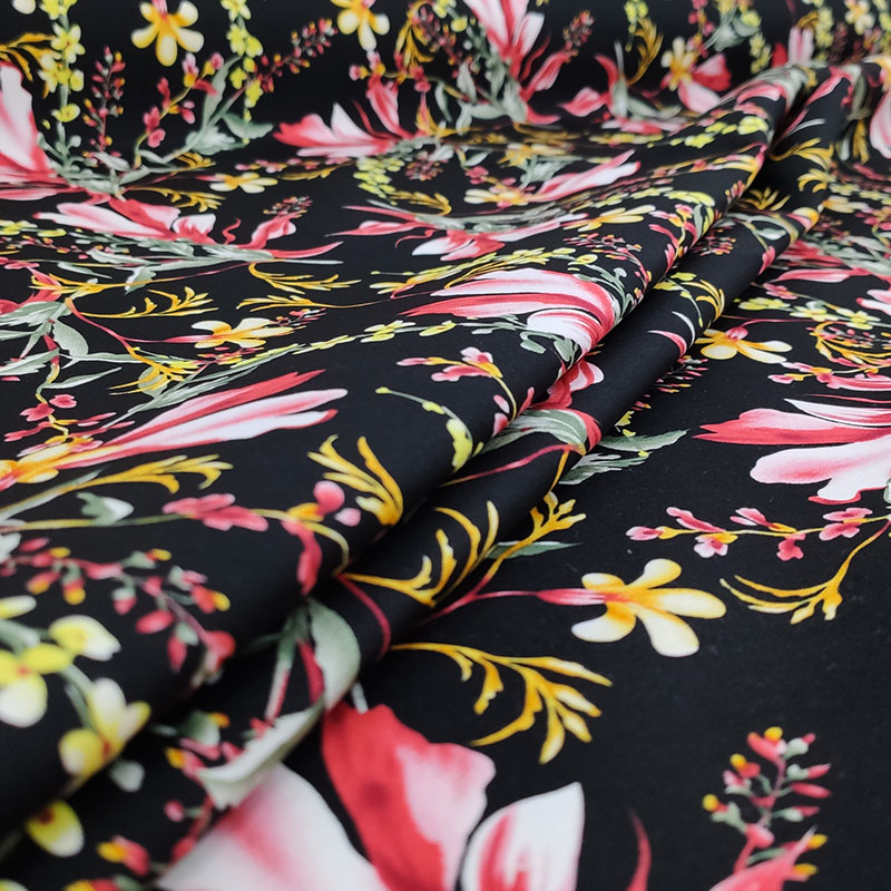 Tessuto Cotone Elasticizzato Floreale Romantica