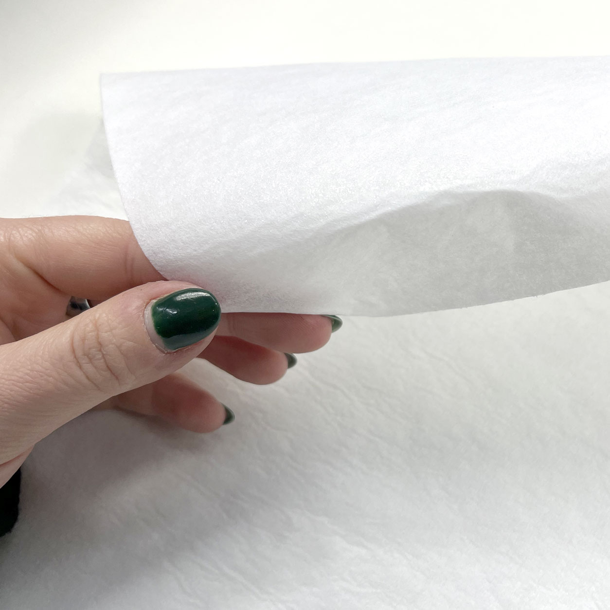 Stabilizzatore Cotone Madeira Tear Away - Morbido E Strappabile Per Ricamo E Quilting