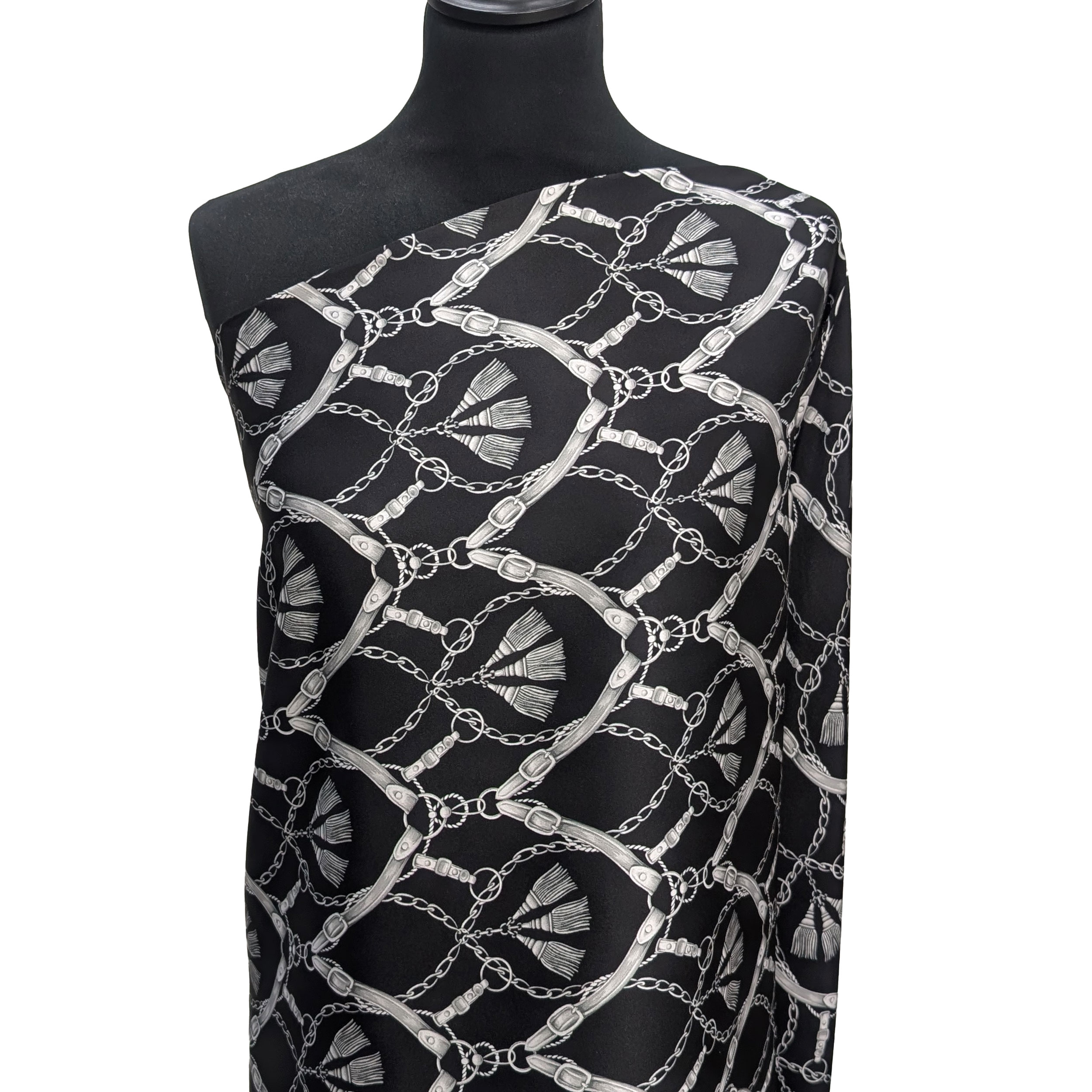 Raso Setato Alta Moda Catene Sfondo Nero Image