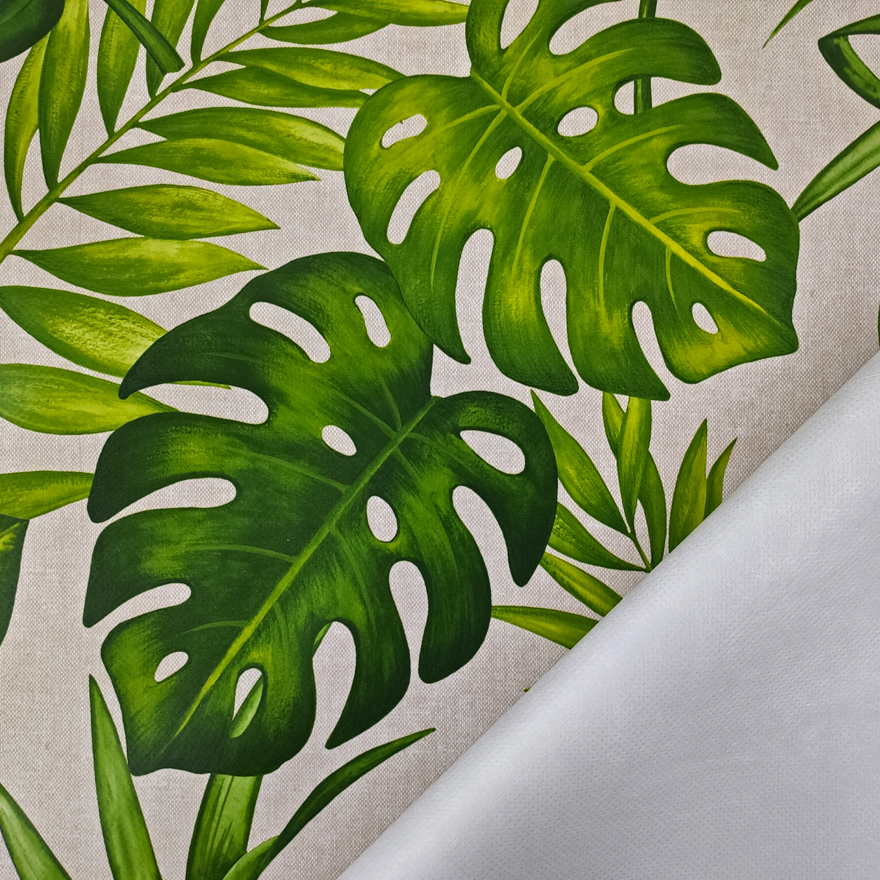 Tovaglia-Plastica-Mille-Foglie