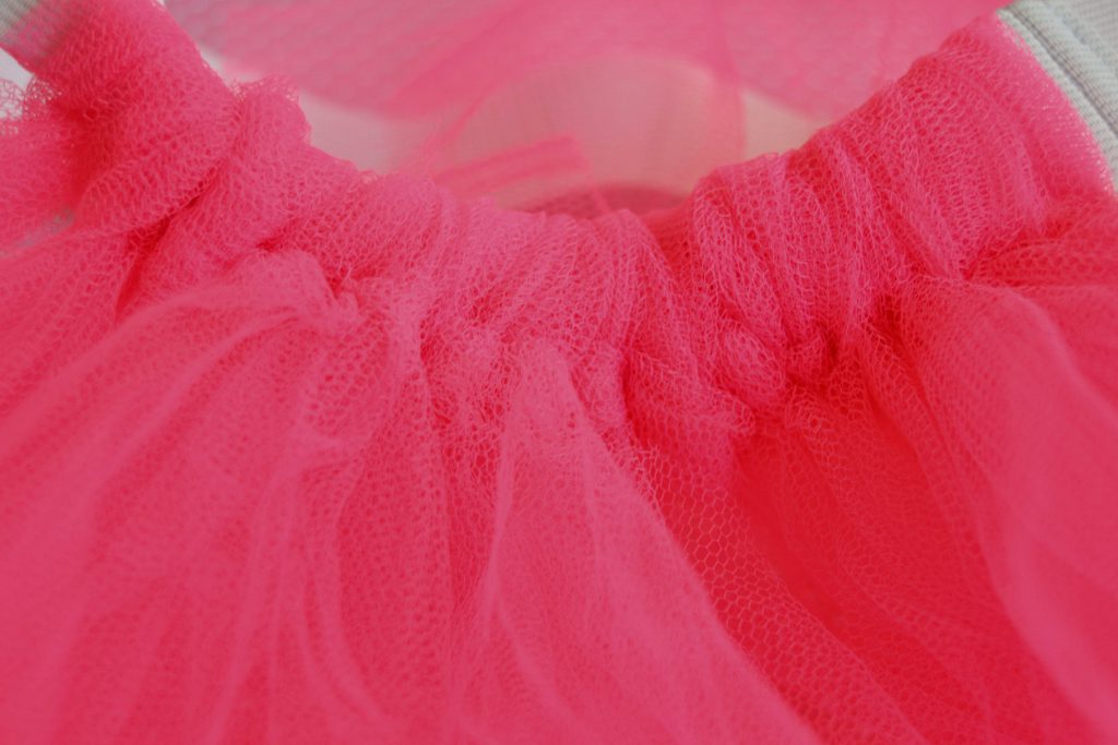 tutorial-fenicottero-rosa-costume-bimba