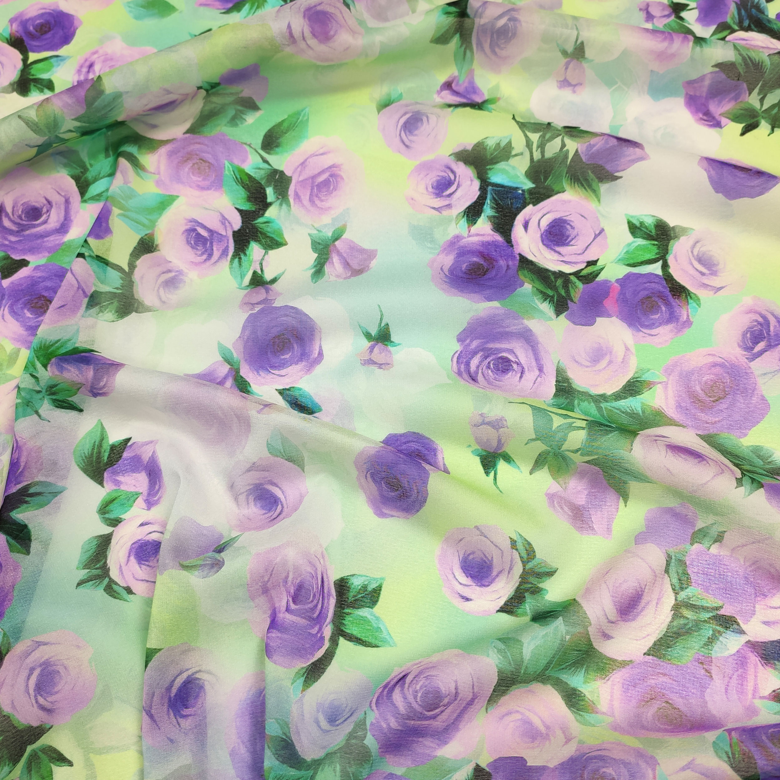 Chiffon in Seta Elasticizzata Roselline Lilla