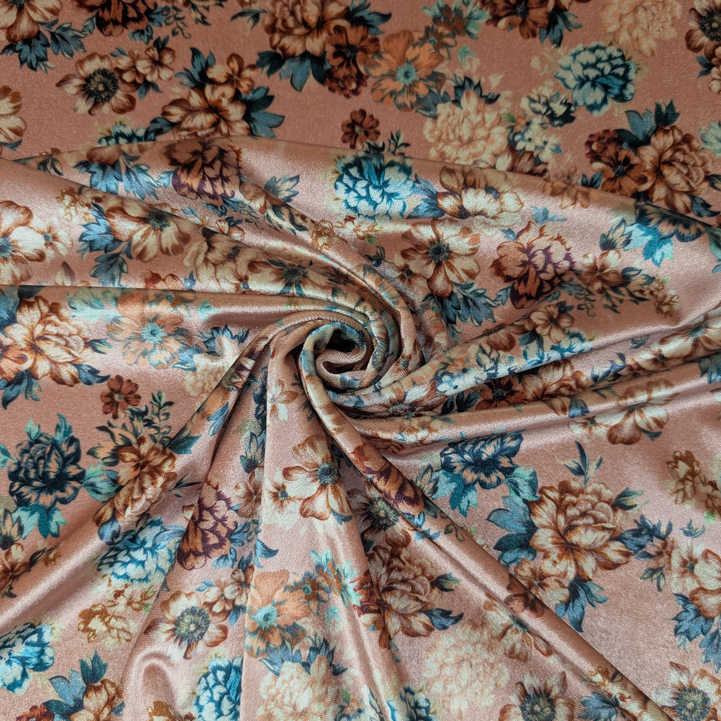 Vellutina Setata Moda Fiori Sfondo Cipria Image