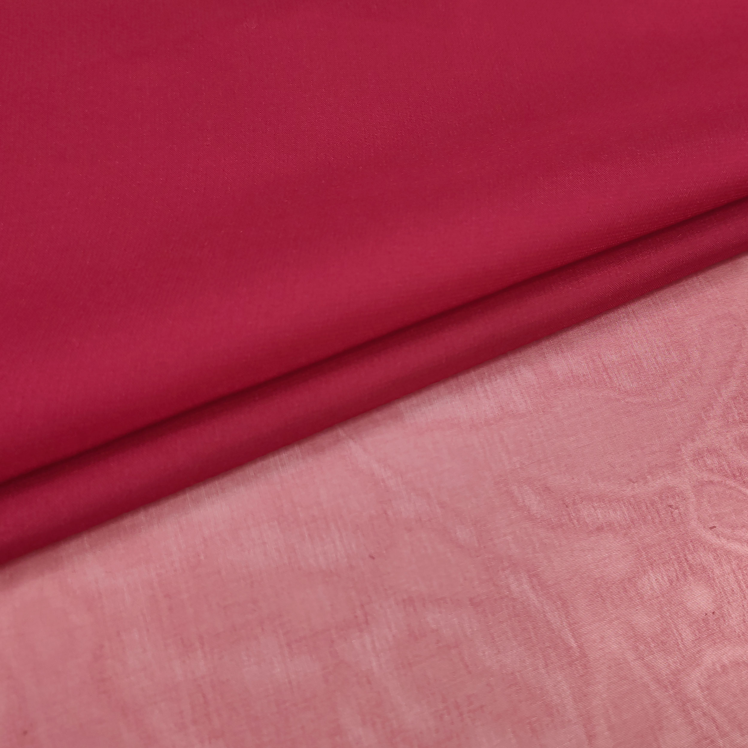 chiffon rosso scuro