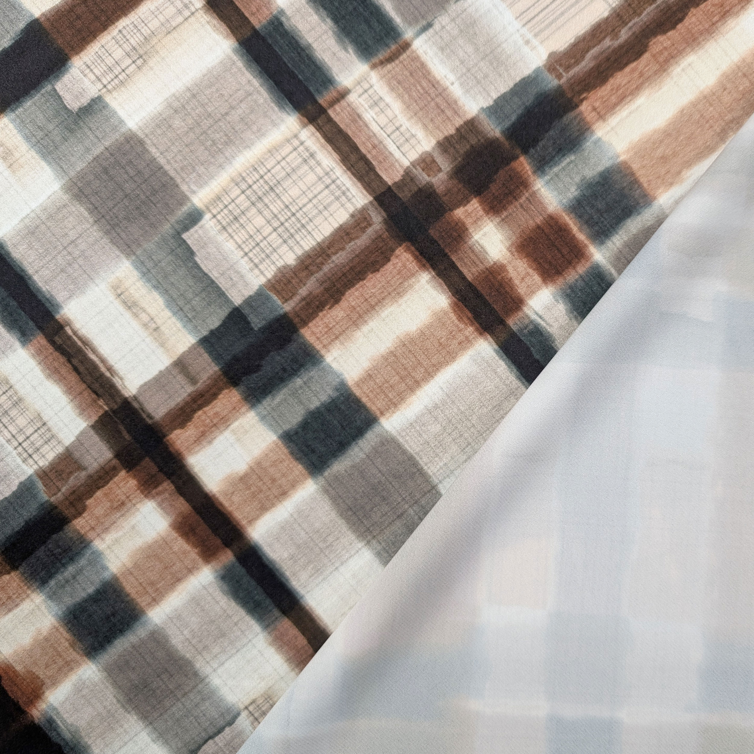 Raso Setato Alta Moda Intreccio Acquerellato Image