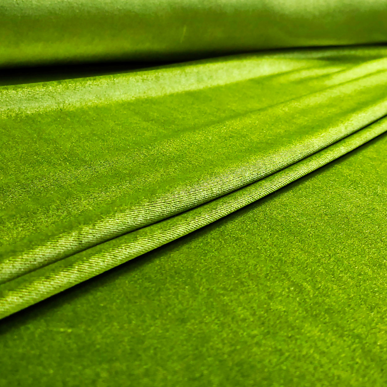 vellutina-verde-oliva