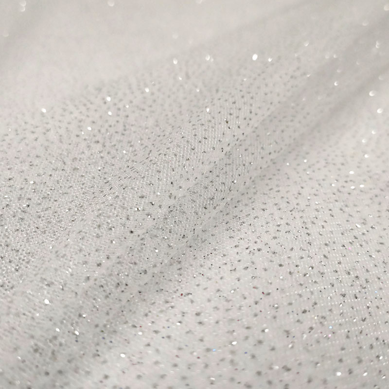 tulle-morbido-bianco-e-argento 1