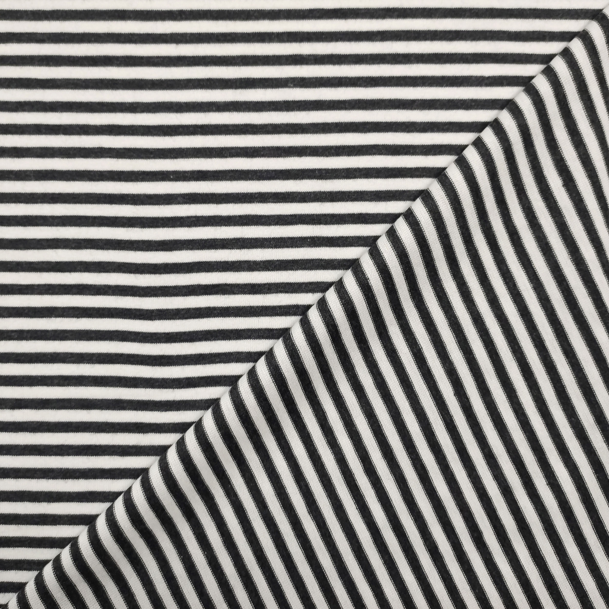 Jersey di Cotone Bielastico Righe Sottili Bianco e Nero