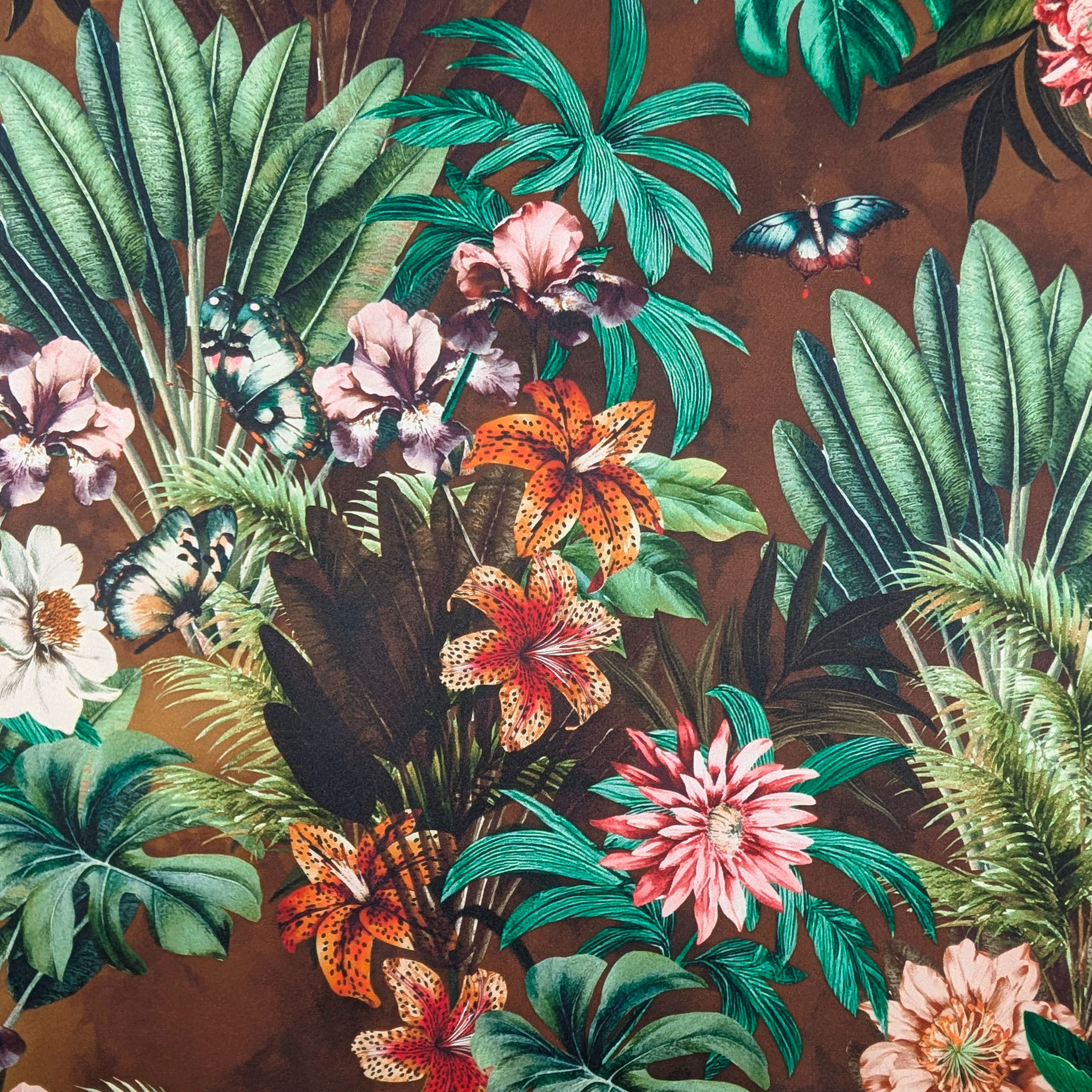 Raso Setato Alta Moda Marrone Fiori e Foglie Tropicali Image