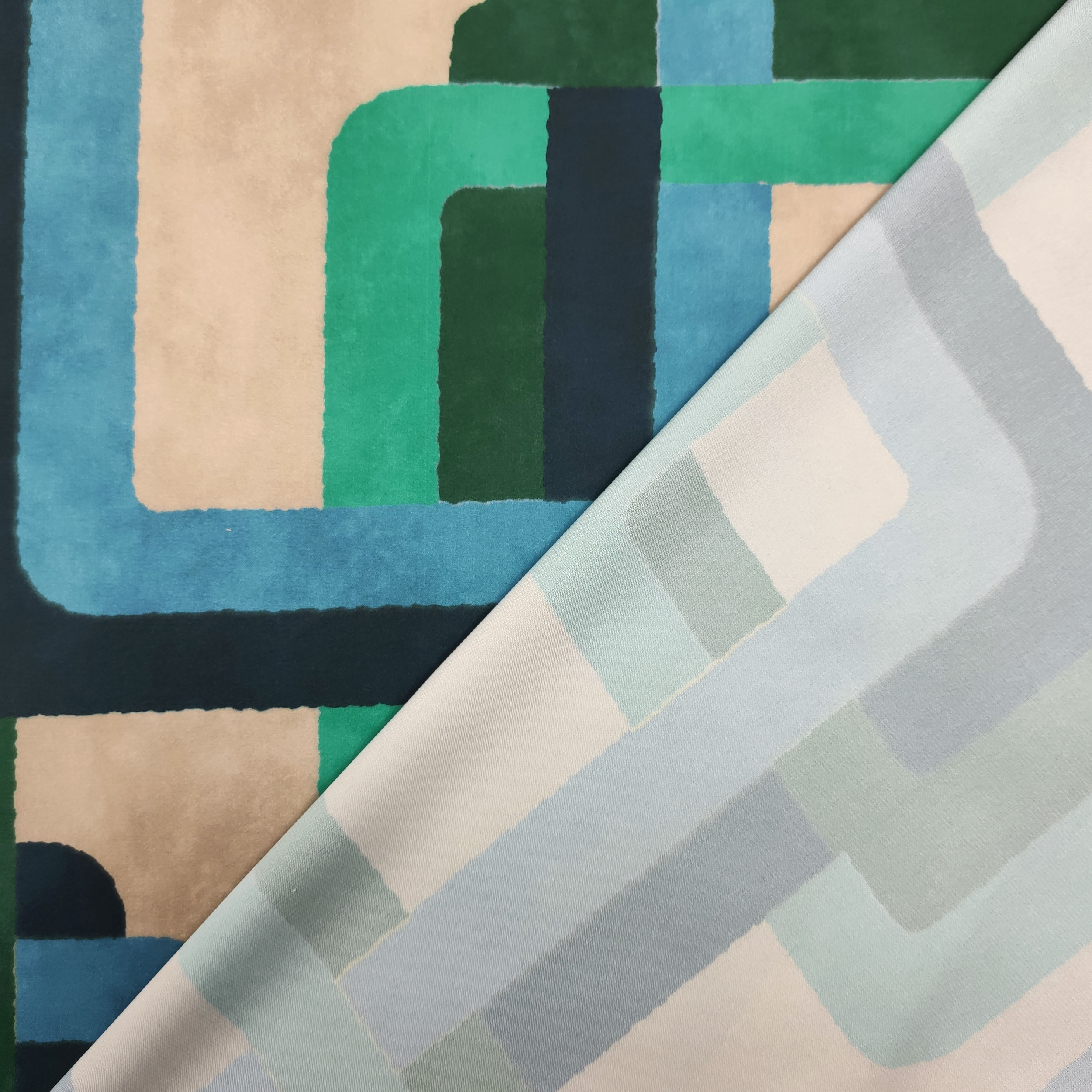 Rasetto Alta Moda Geometria Toni Verde e Blu