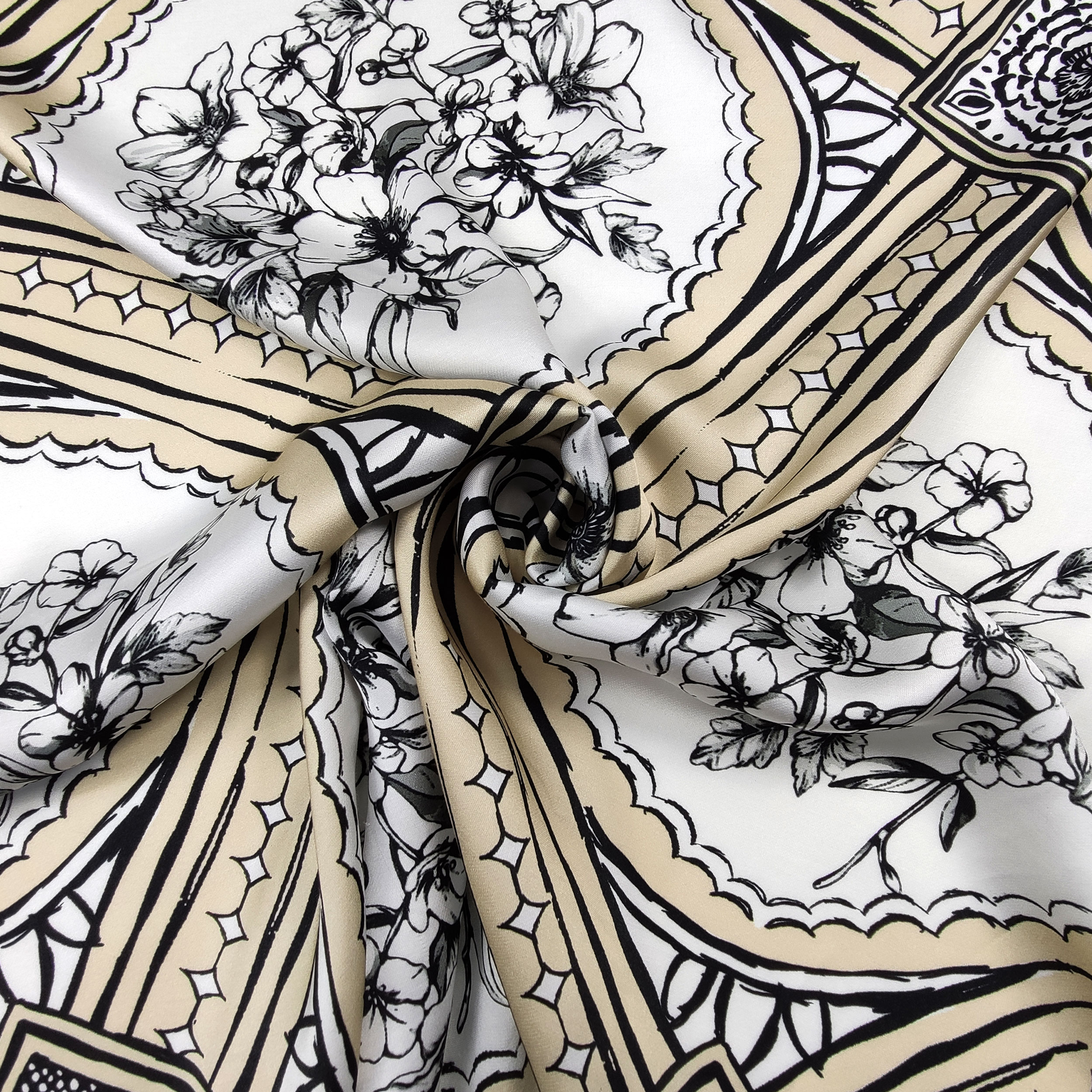 viscosa-con-fantasia-alta-moda-fiori