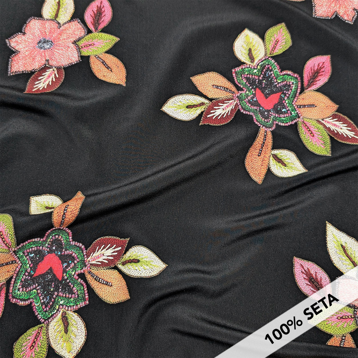 Crepe Seta Alta Moda Nero con Fiori Image