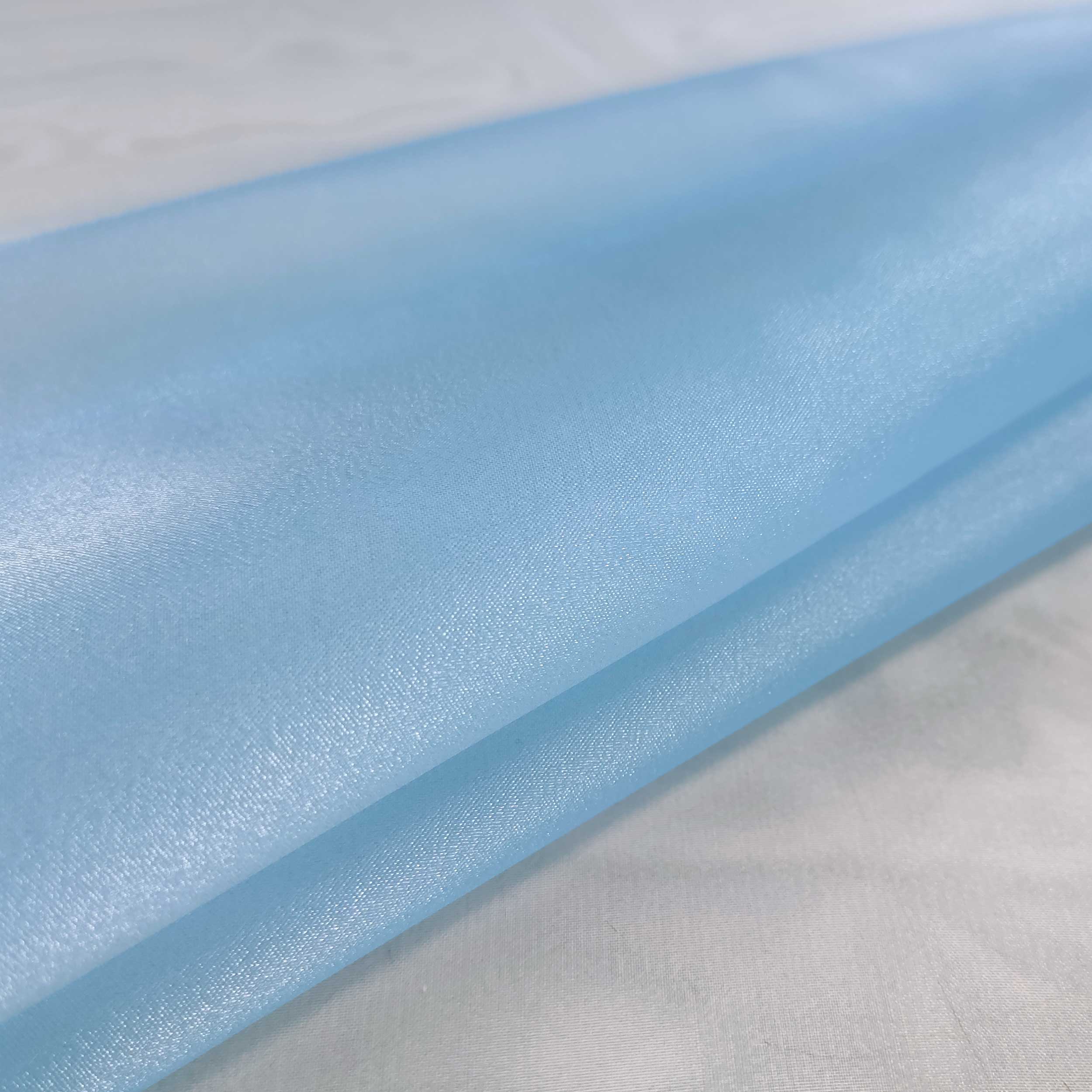 tessuto organza azzurro