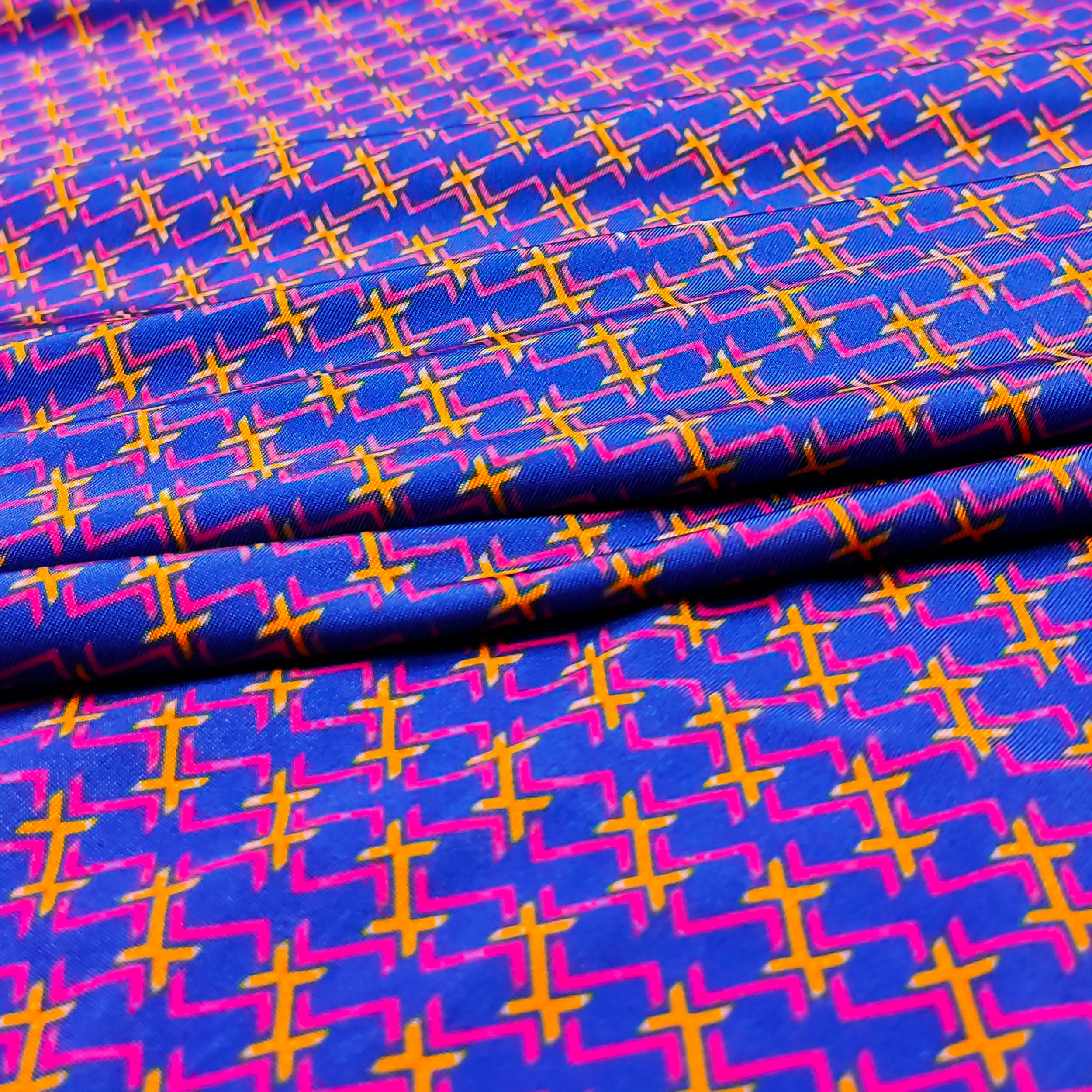 Tessuto Maglina Fantasia Geometria Optical Colorato