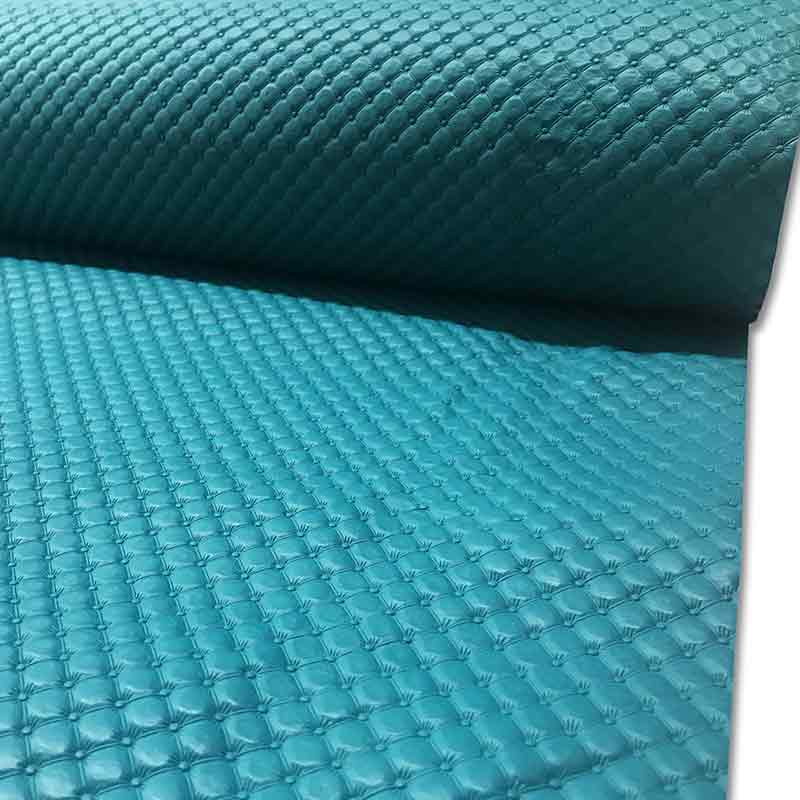Tessuto-Ecopelle-Effetto-Matelassè