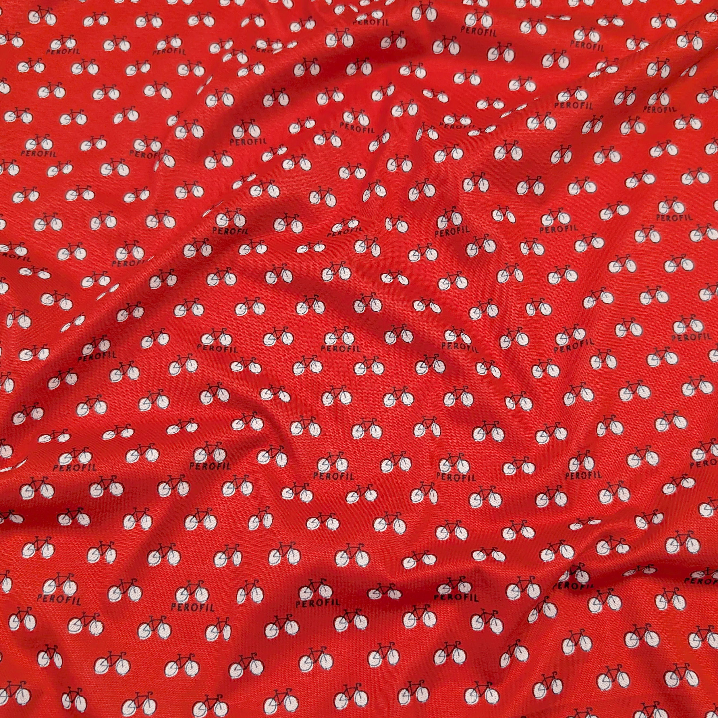 Maglina Cotone Biciclette Sfondo Rosso Image