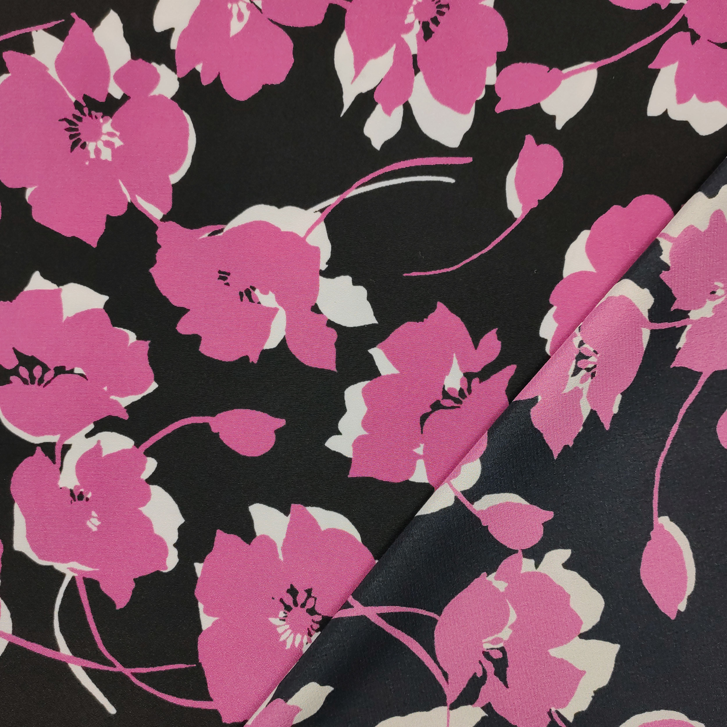 Tessuto Moda con Fiori Magenta e Bianco Image