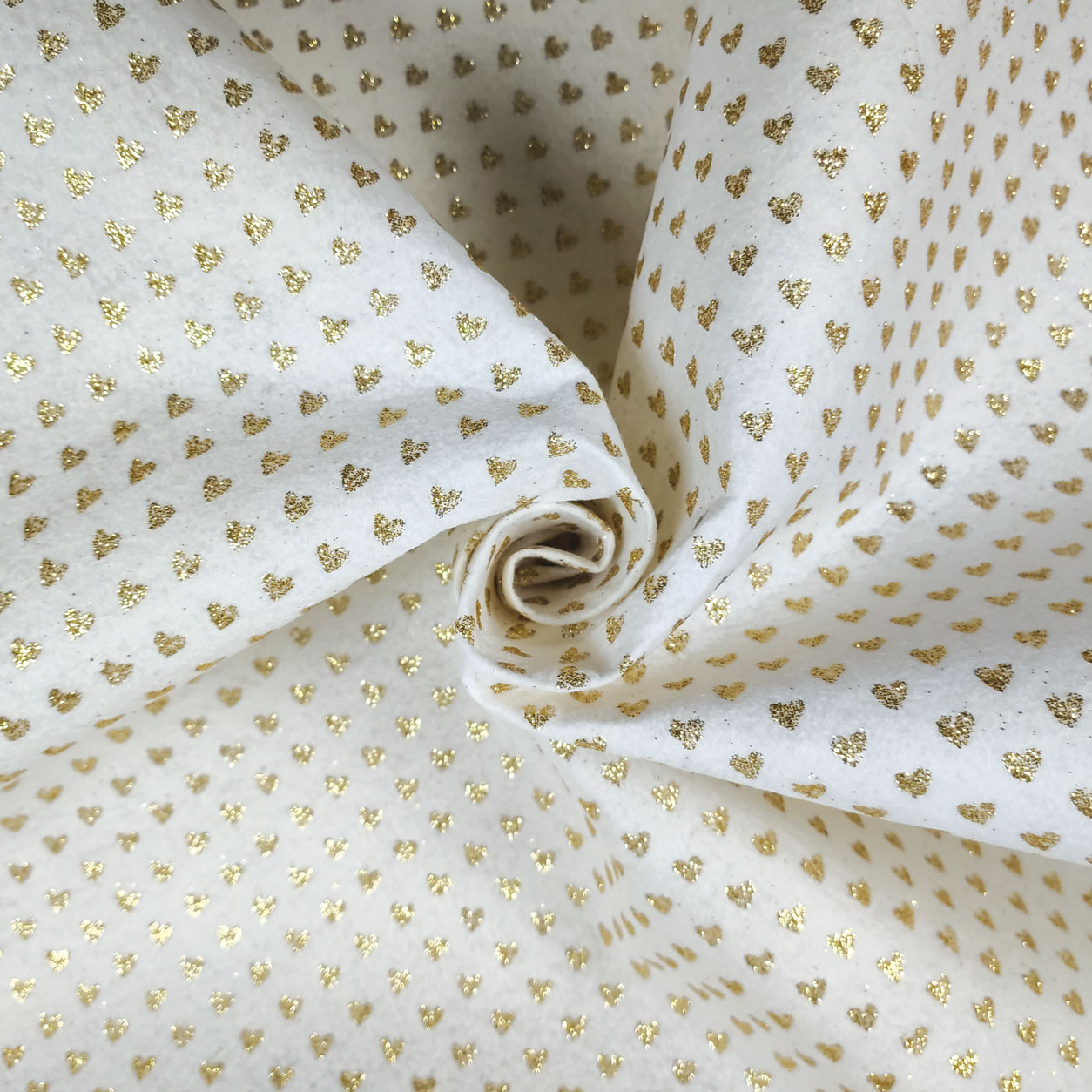 Pannolenci Glitterato Cuori Oro Sfondo Panna