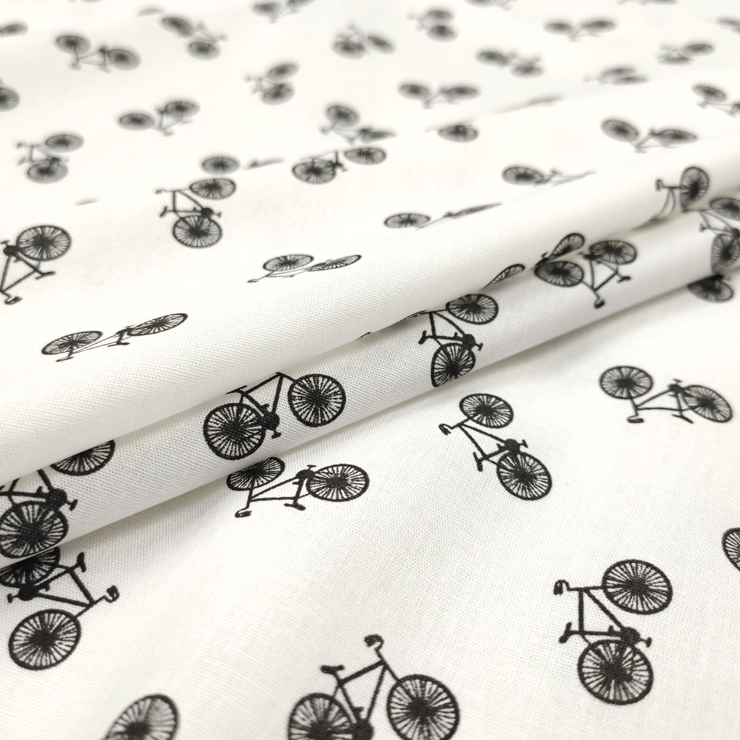 Tessuto Cotone Mini Bici Black and White Image