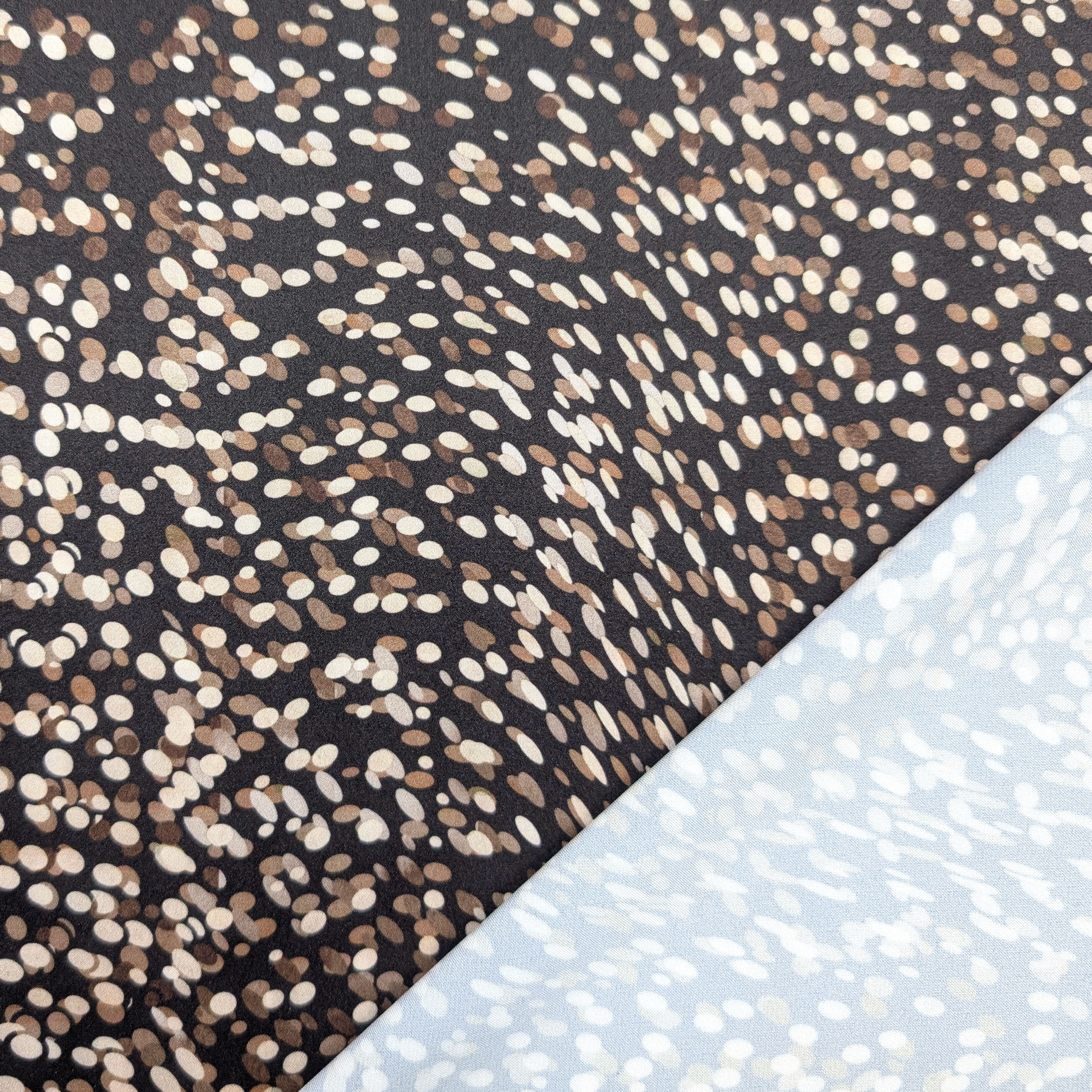 Raso Setato Alta Moda Pois Toni Beige Image