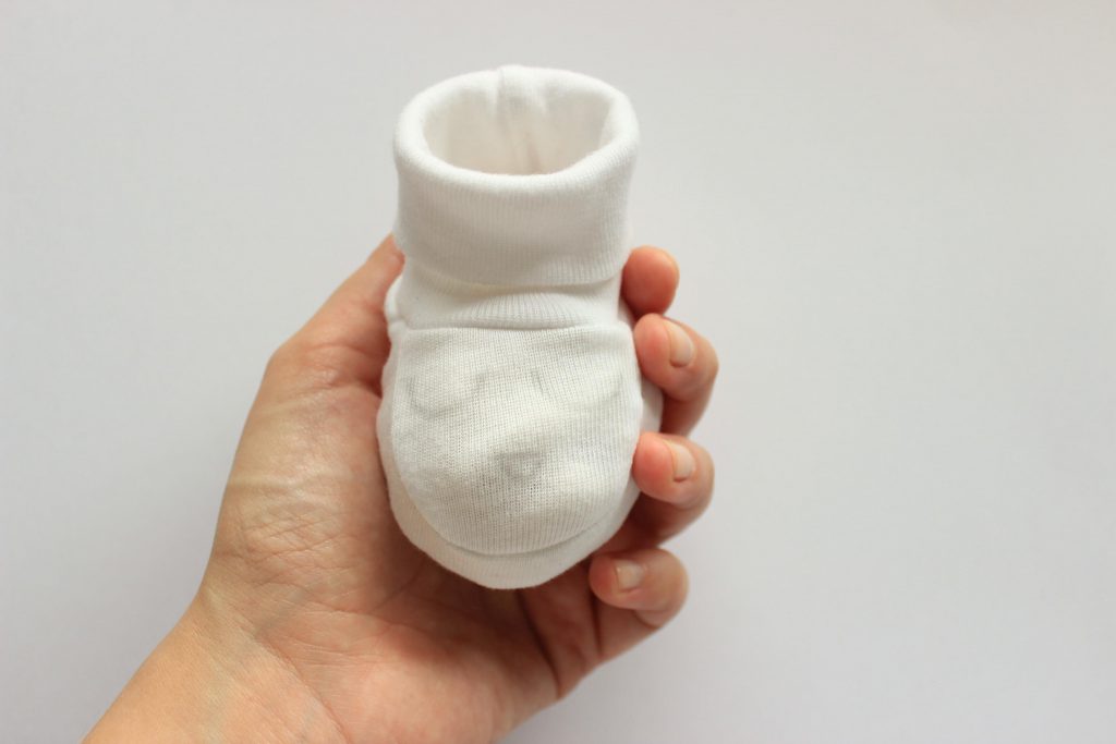 idee-originali-fatte-a-mano-scarpette-bimbi