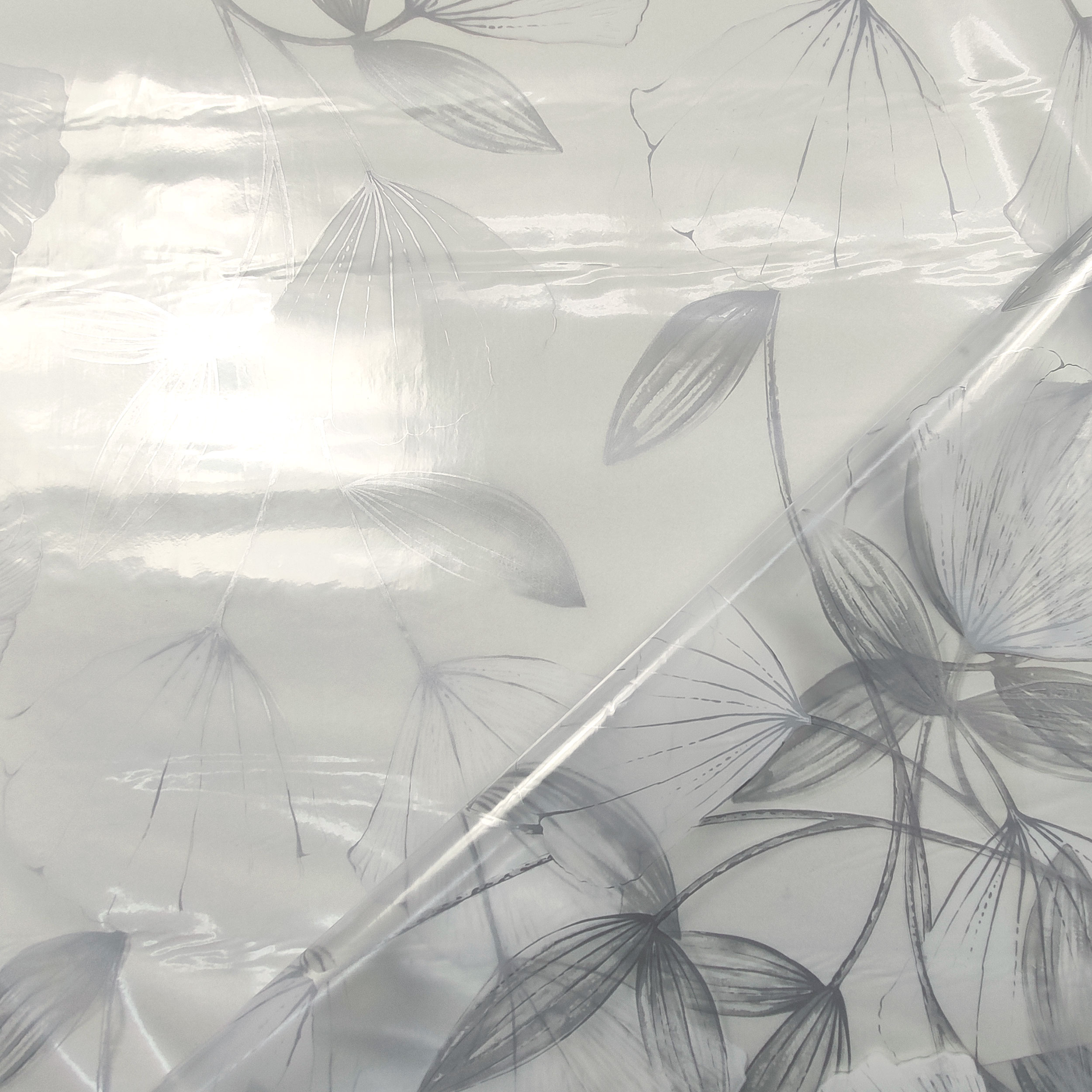 Tessuto per Tovaglia Plastificata Fiori Argento Image