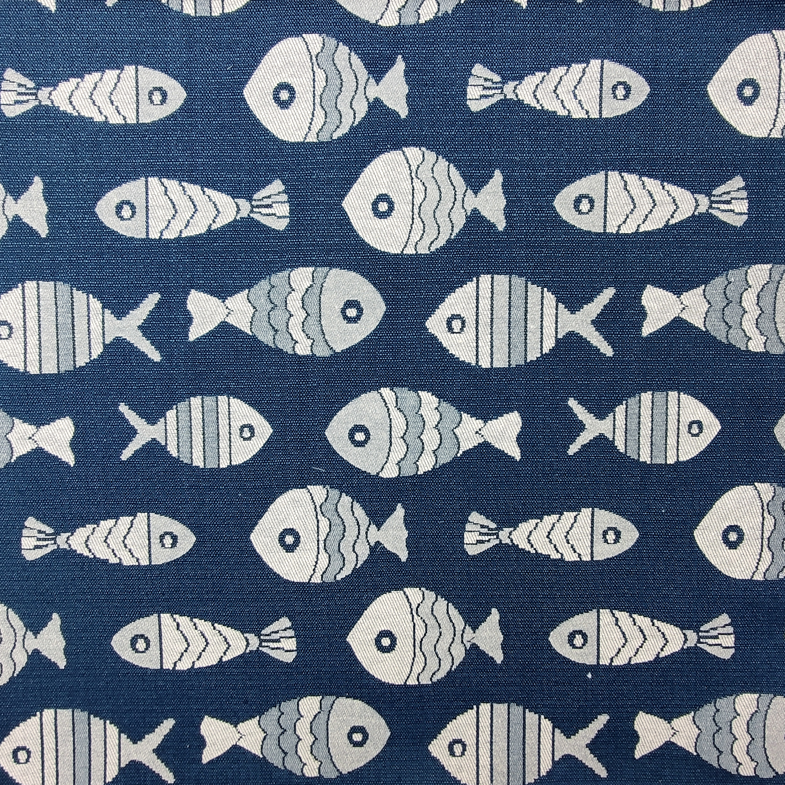 tessuto broccato double pesci grigio sfondo blu