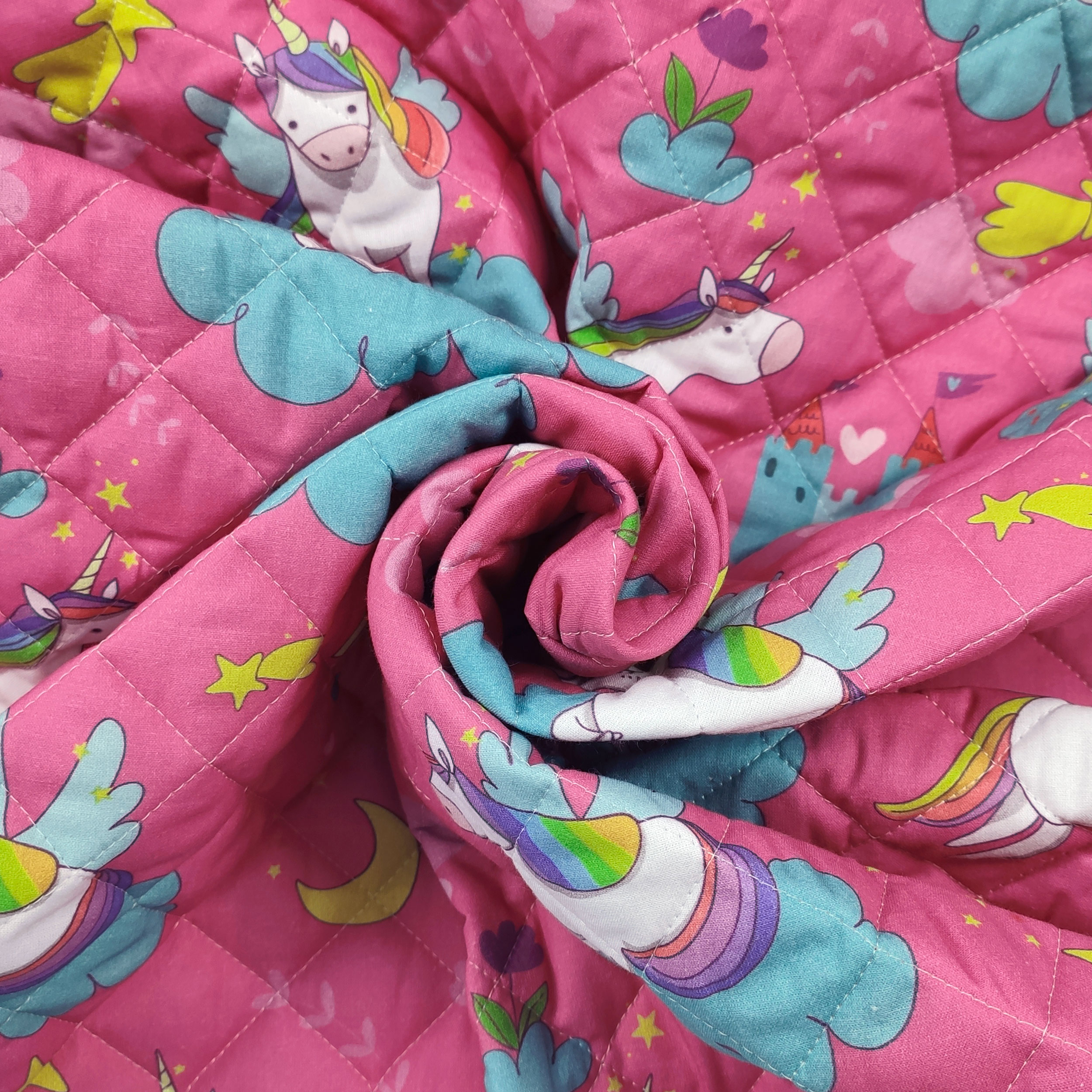 Tessuto Trapuntato Unicorni e Castelli