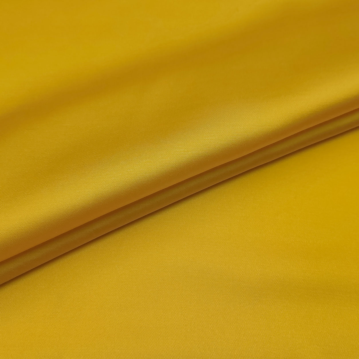 tessuto-raso-viscosa-giallo-scuro