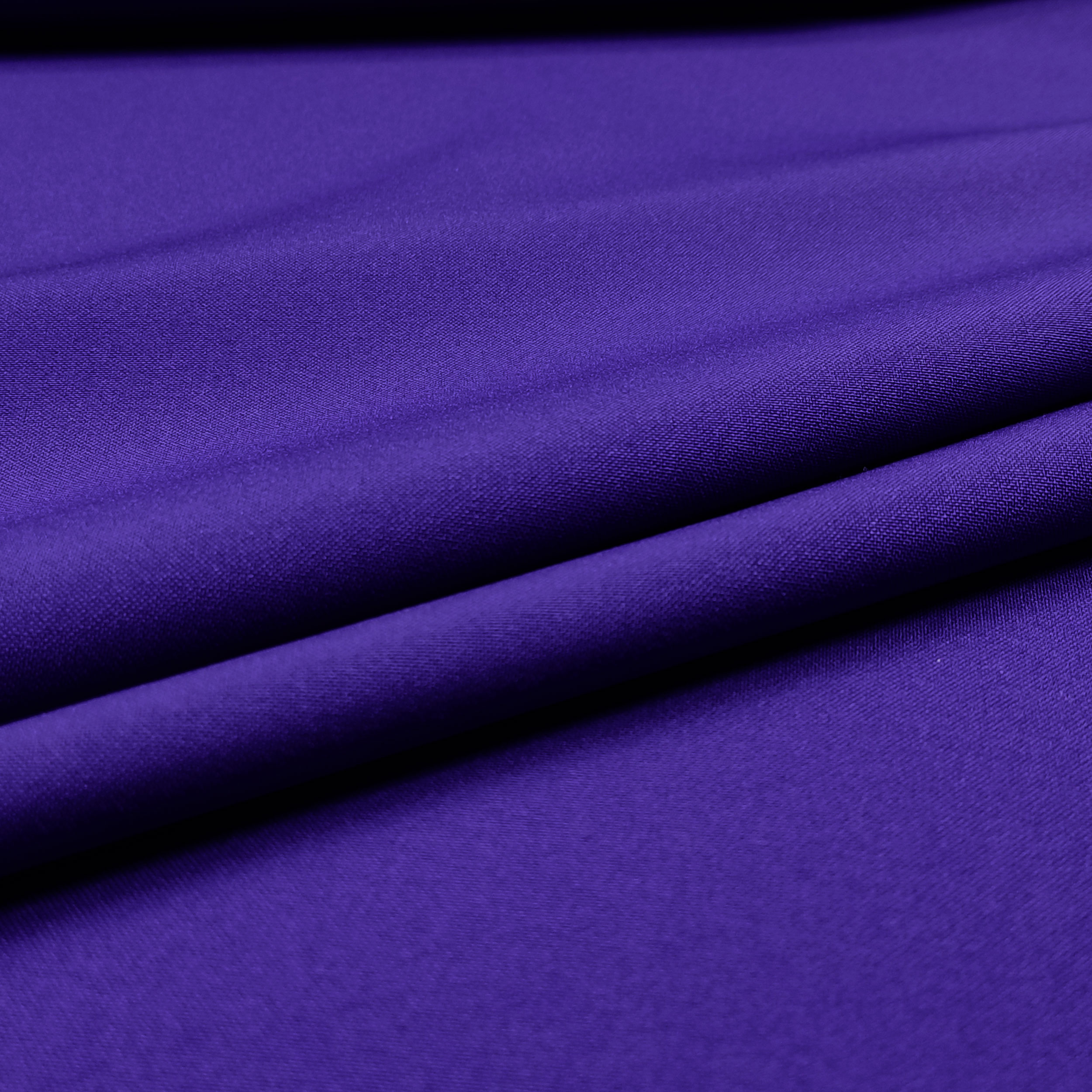 tessuto per abbigliamento sintetico viola