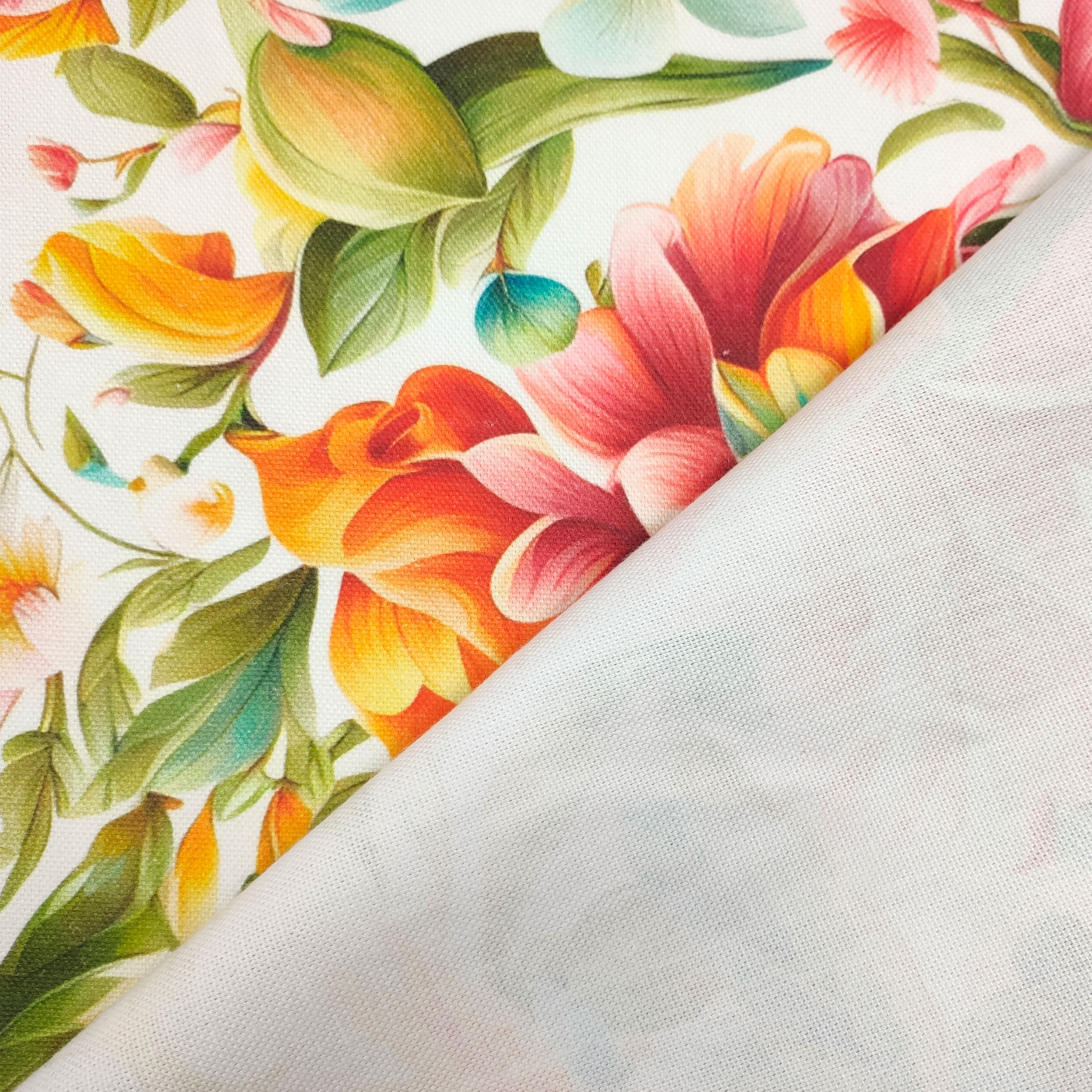 Tessuto Panama Fiori Multicolor Sfondo Bianco