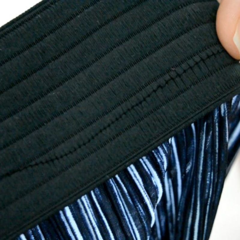 provate la gonna e la tenuta elastico