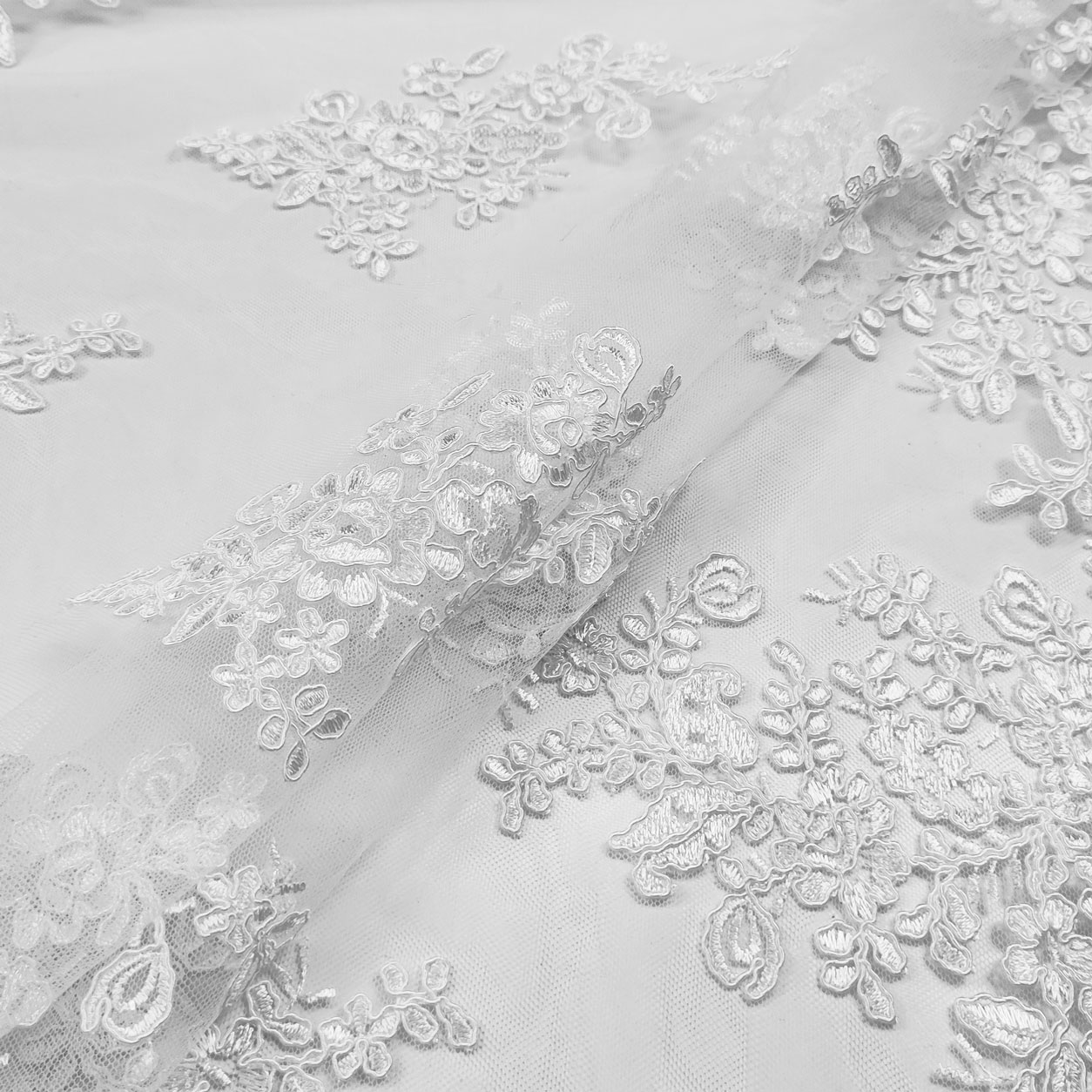 tulle-ricamato-doppio-smerlo-bianco