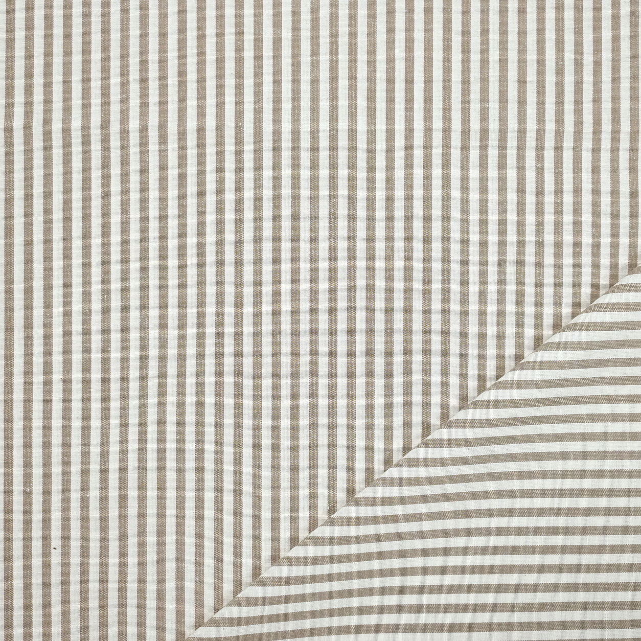 Tovaglia Jacquard Ravenna Per Natale E Inverno - Benson Mills 152x264 Cm - Foto 8