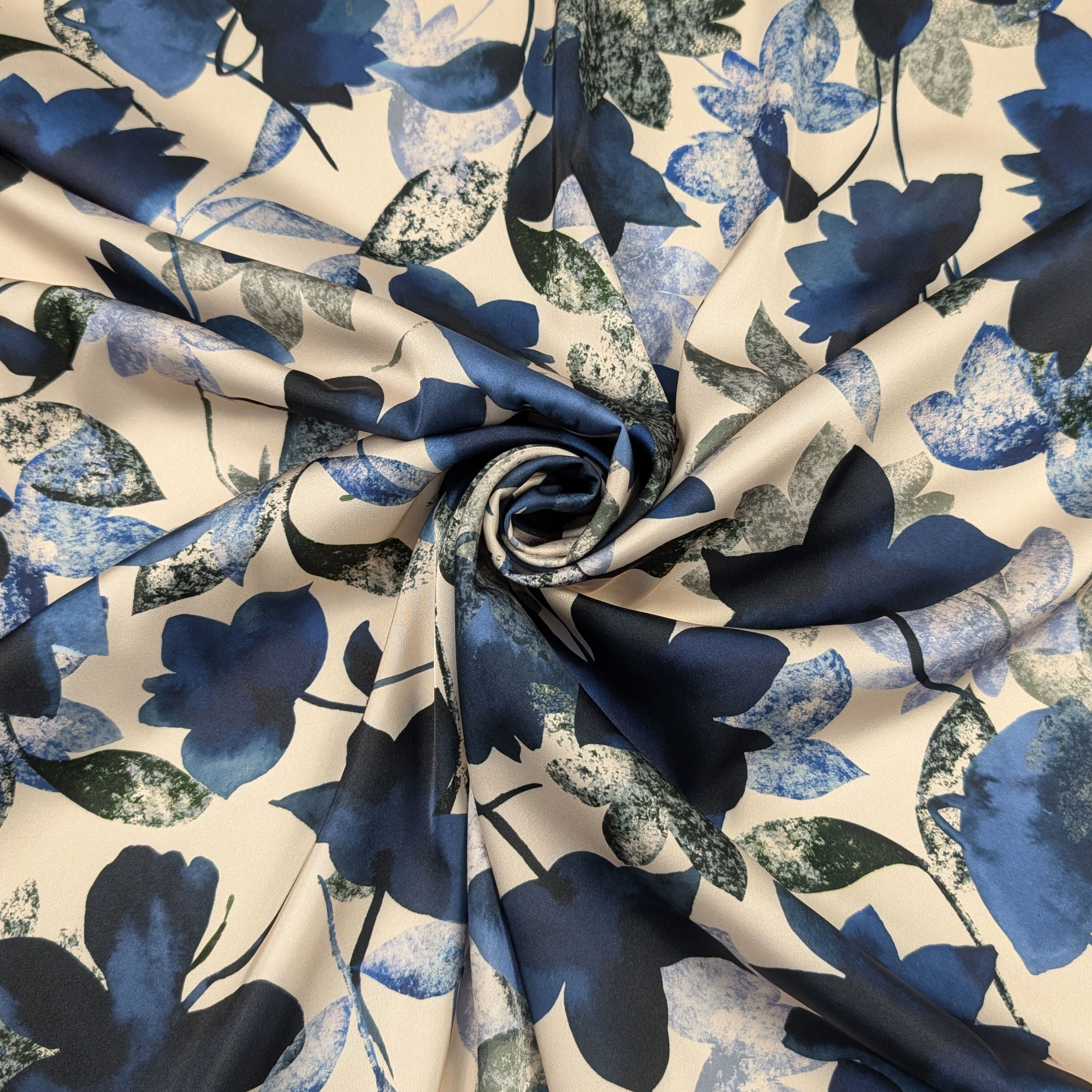 Raso Setato Alta Moda Fiori Blu Image