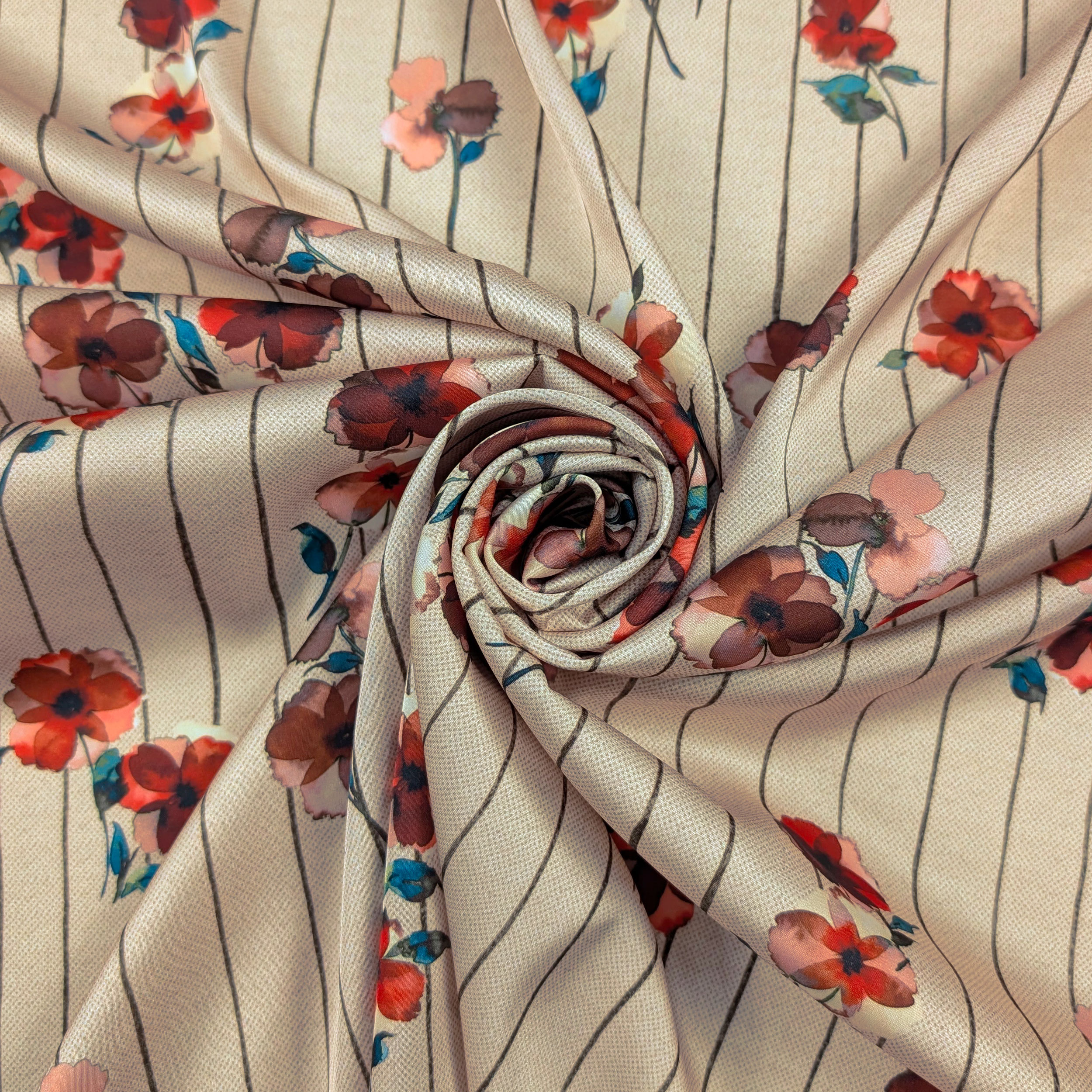 Raso Setato Alta Moda Fiori Rossi e Righe Image