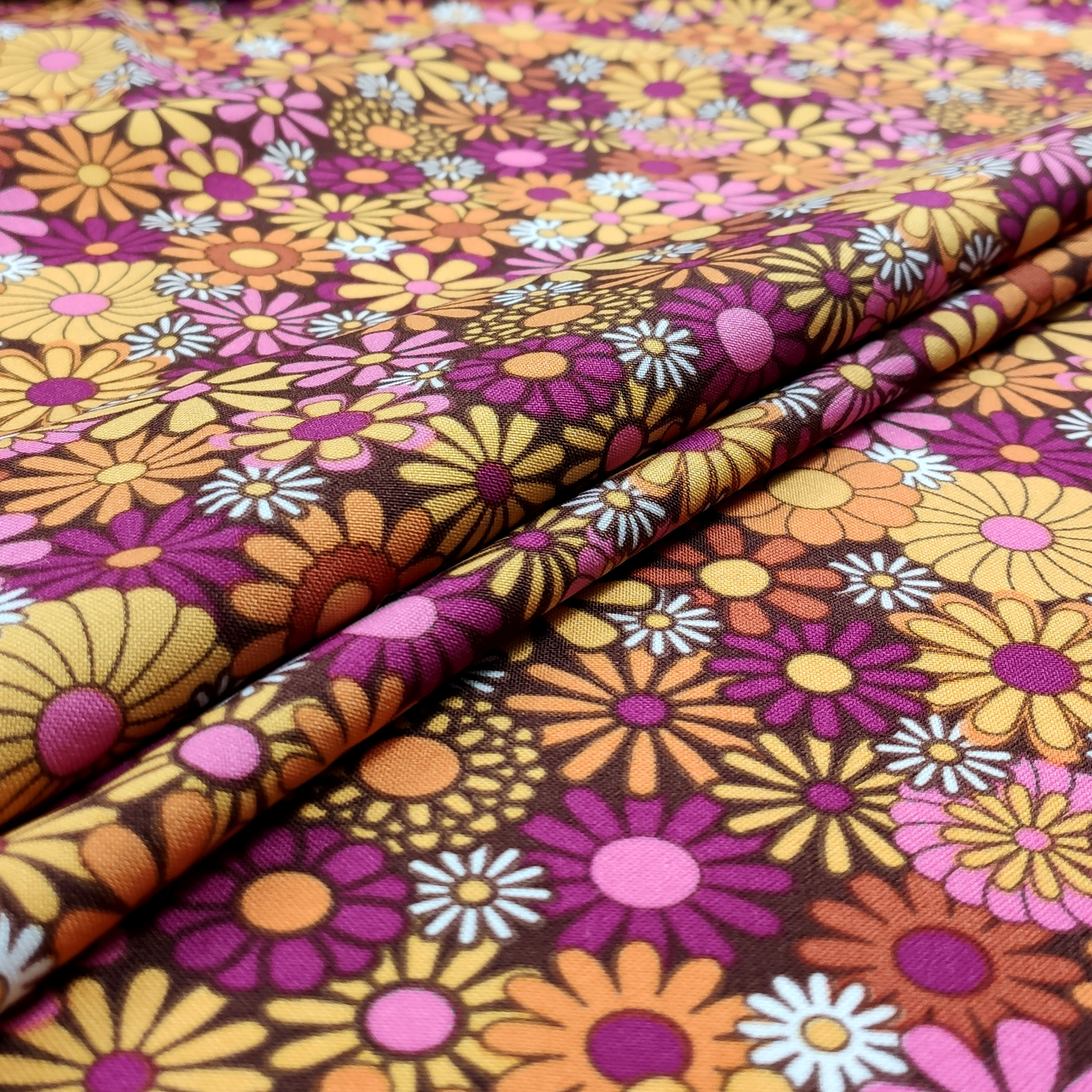 Tessuto Carnevale Fantasia Fiori Hippie Arancio