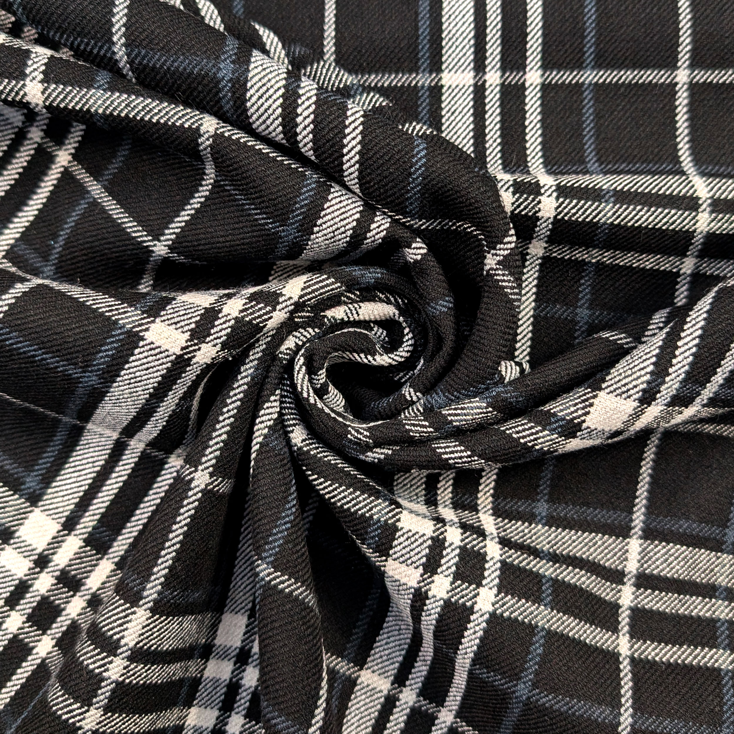 Cappotto Tartan Bianco e Nero Image