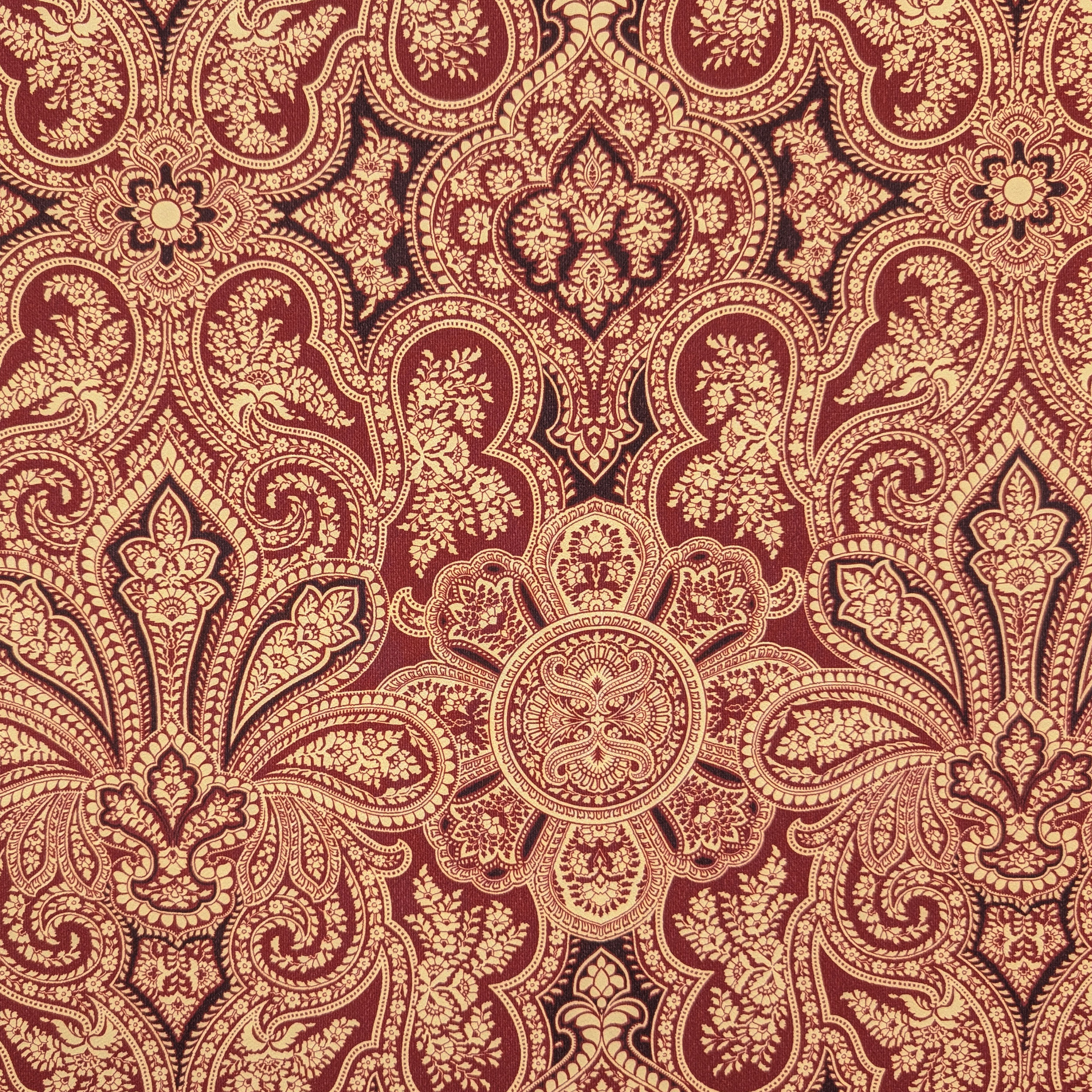 Crêpe Fantasia Paisley Bordeaux Image