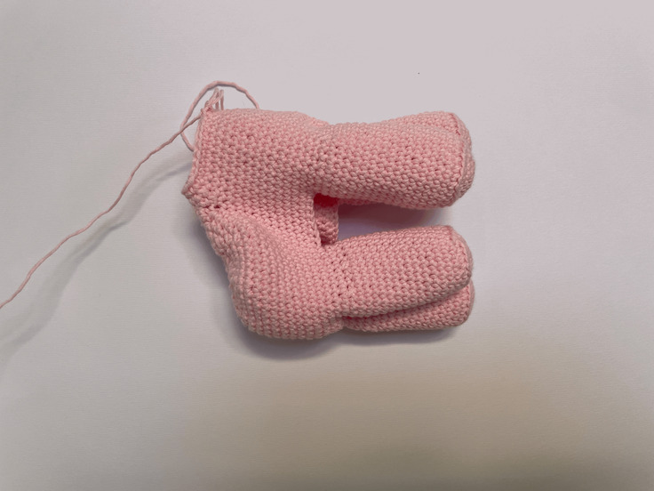 pupazzo-uncinetto-rosa-bambina